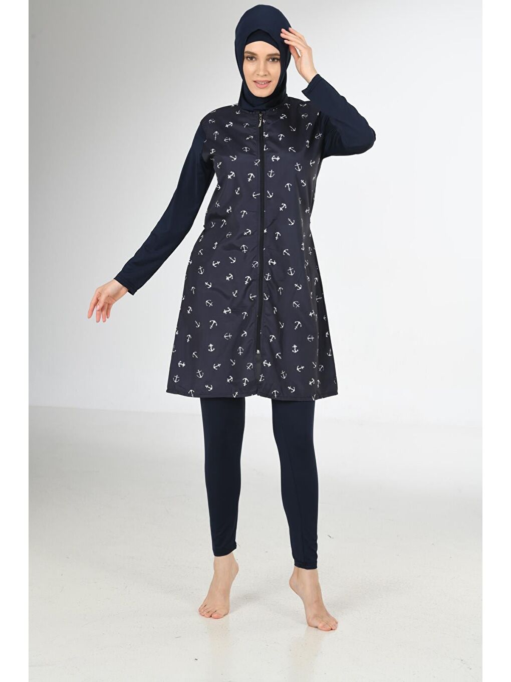 Siyah Tam Kapalı Desenli Paraşüt Kumaş Tesettür Mayo 3214-4