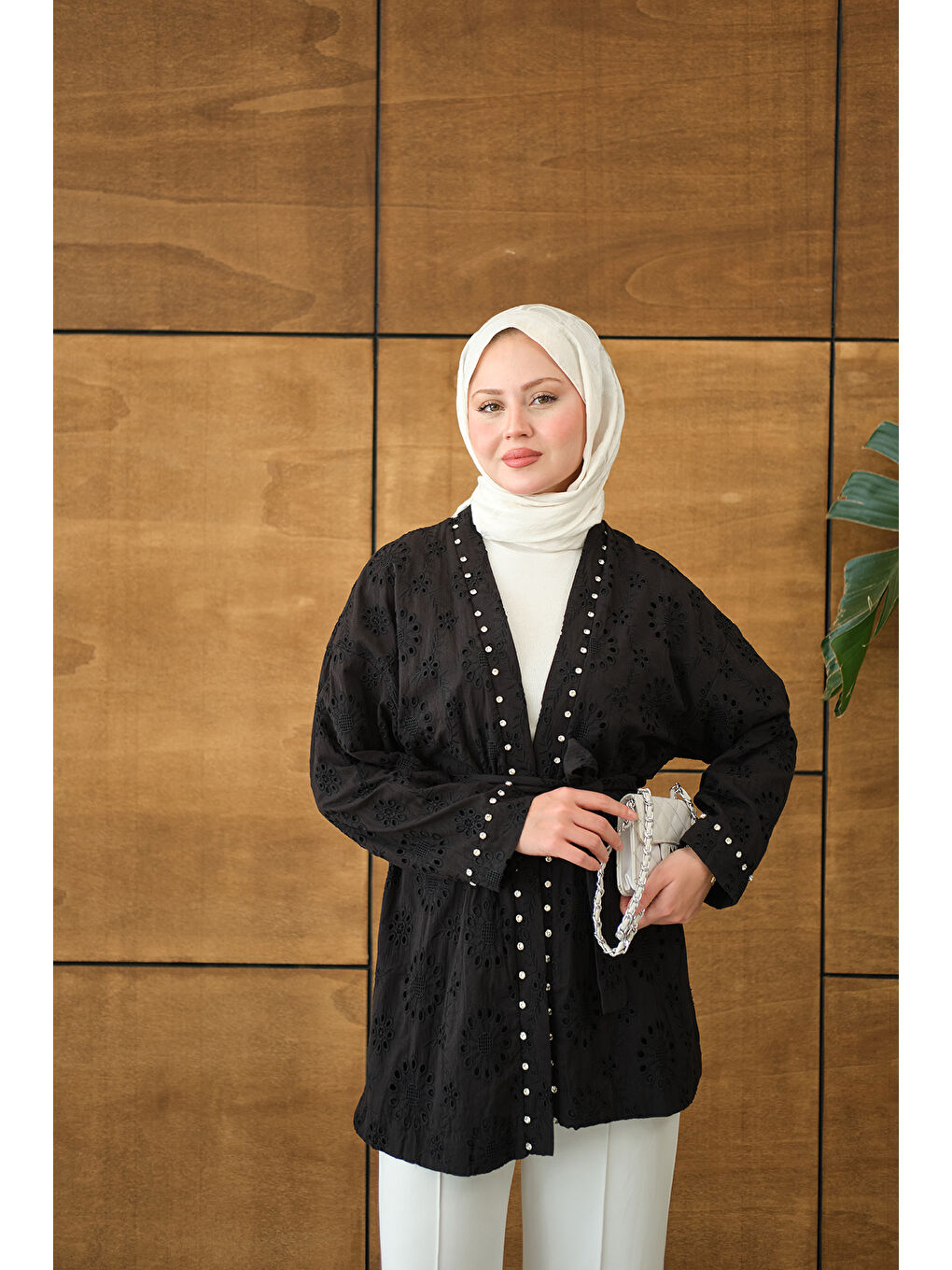 Kadın Brode Taş İşlemeli Kimono Siyah-2