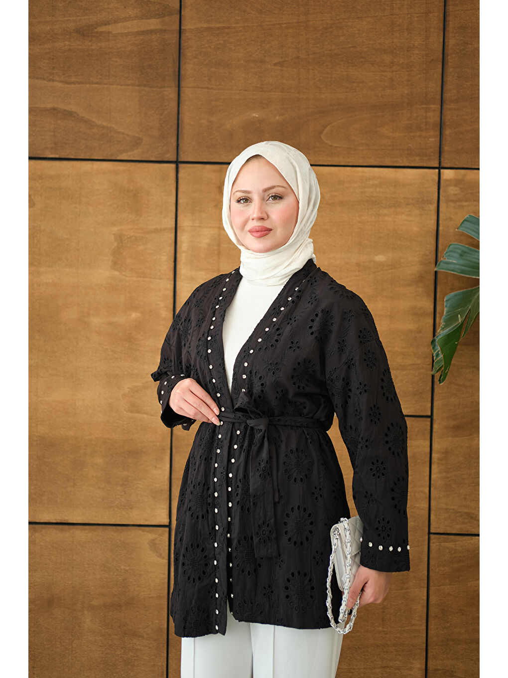 Kadın Brode Taş İşlemeli Kimono Siyah-4