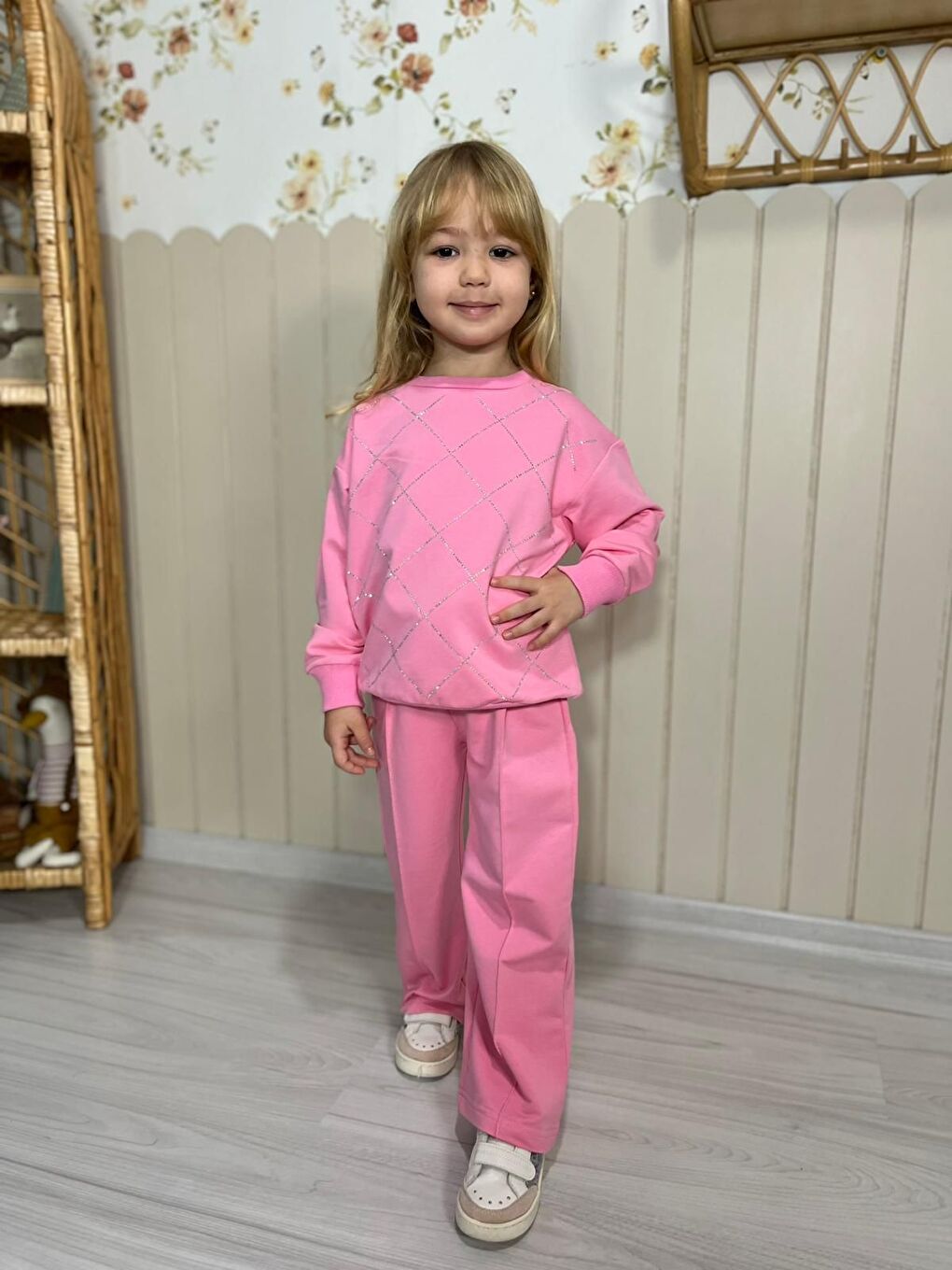 Kız Çocuk Pembe Alt Üst Eşofman Takım-1