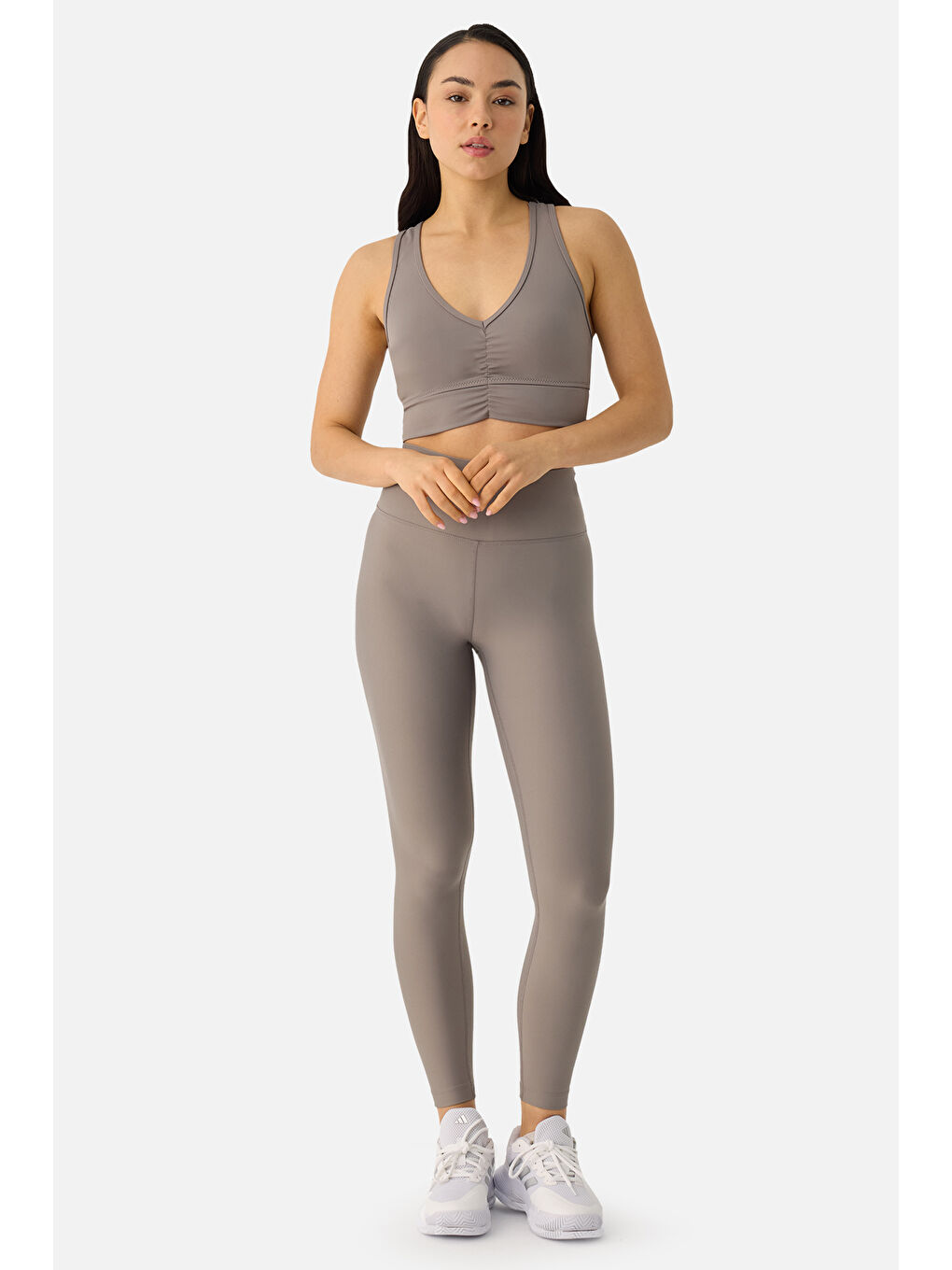 Bej Amara Büzgü Detaylı Taş Rengi Spor Bra-2