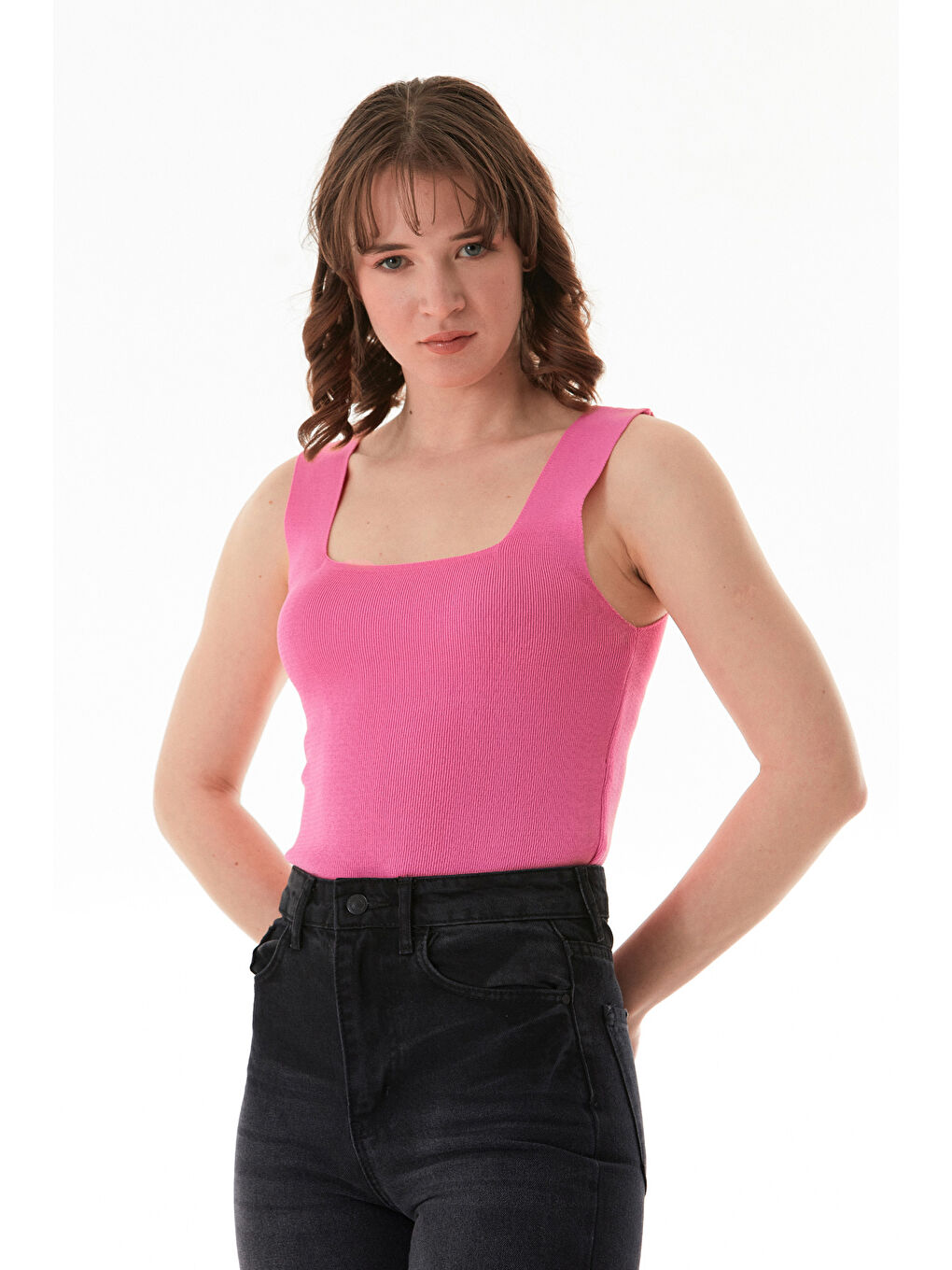 Pembe Basic Kare Yaka Triko Bluz