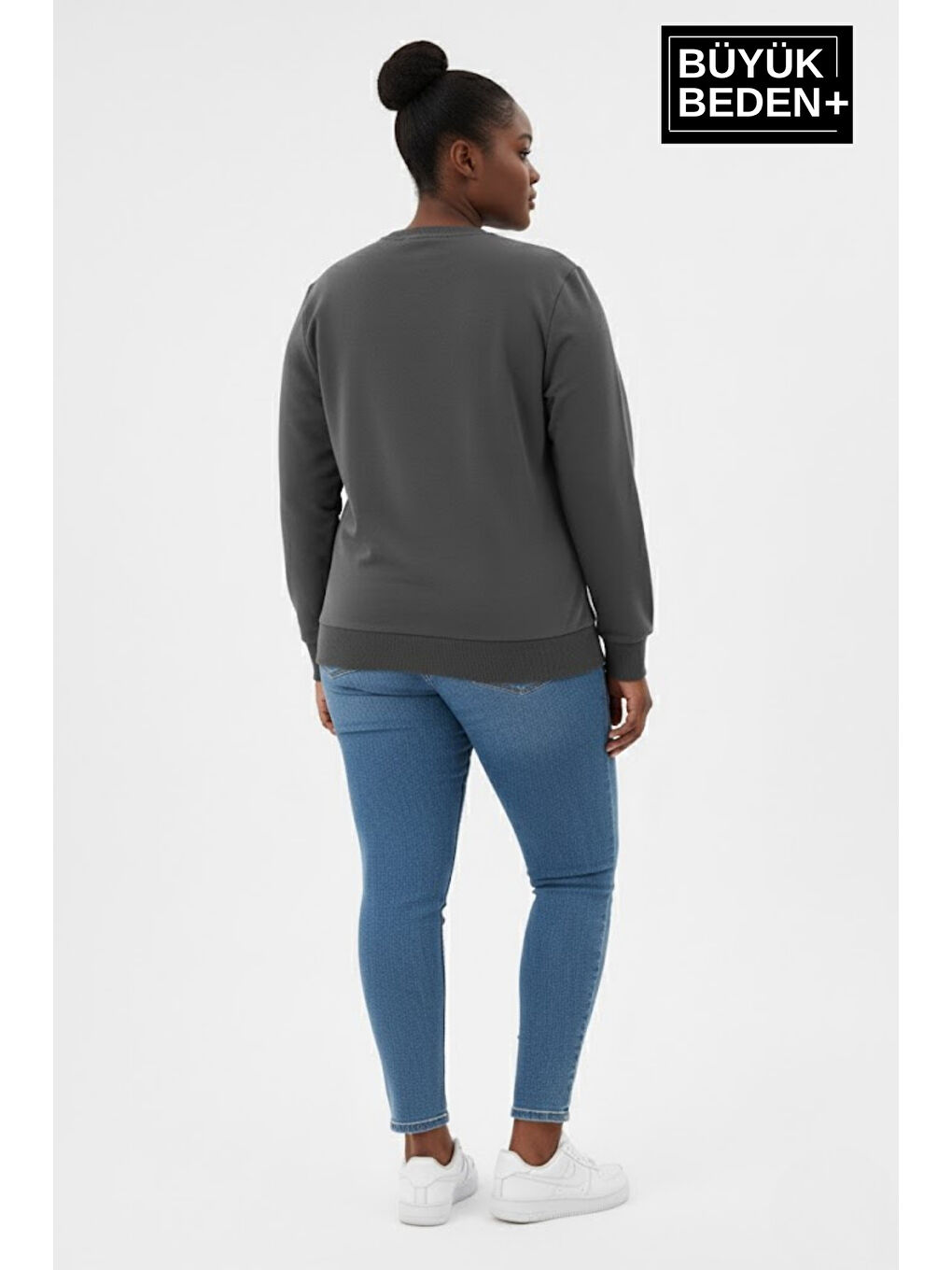 Gri Kadın Büyük Beden AR Baskılı Yaka Kollar Etek Ribana Bisilet Yaka İnce Sweatshirt SPR26BSWK956-1-1