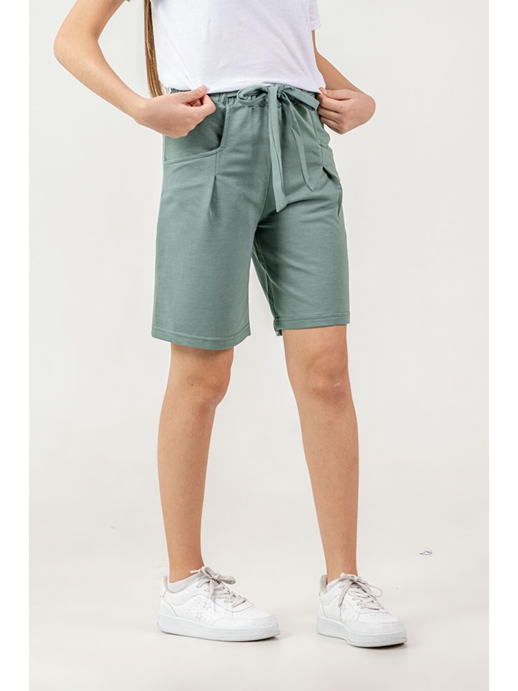 Yeşil Kemer Fiyonk Kurdeleli Dreams Nakışlı Kız Çocuk Şort-1