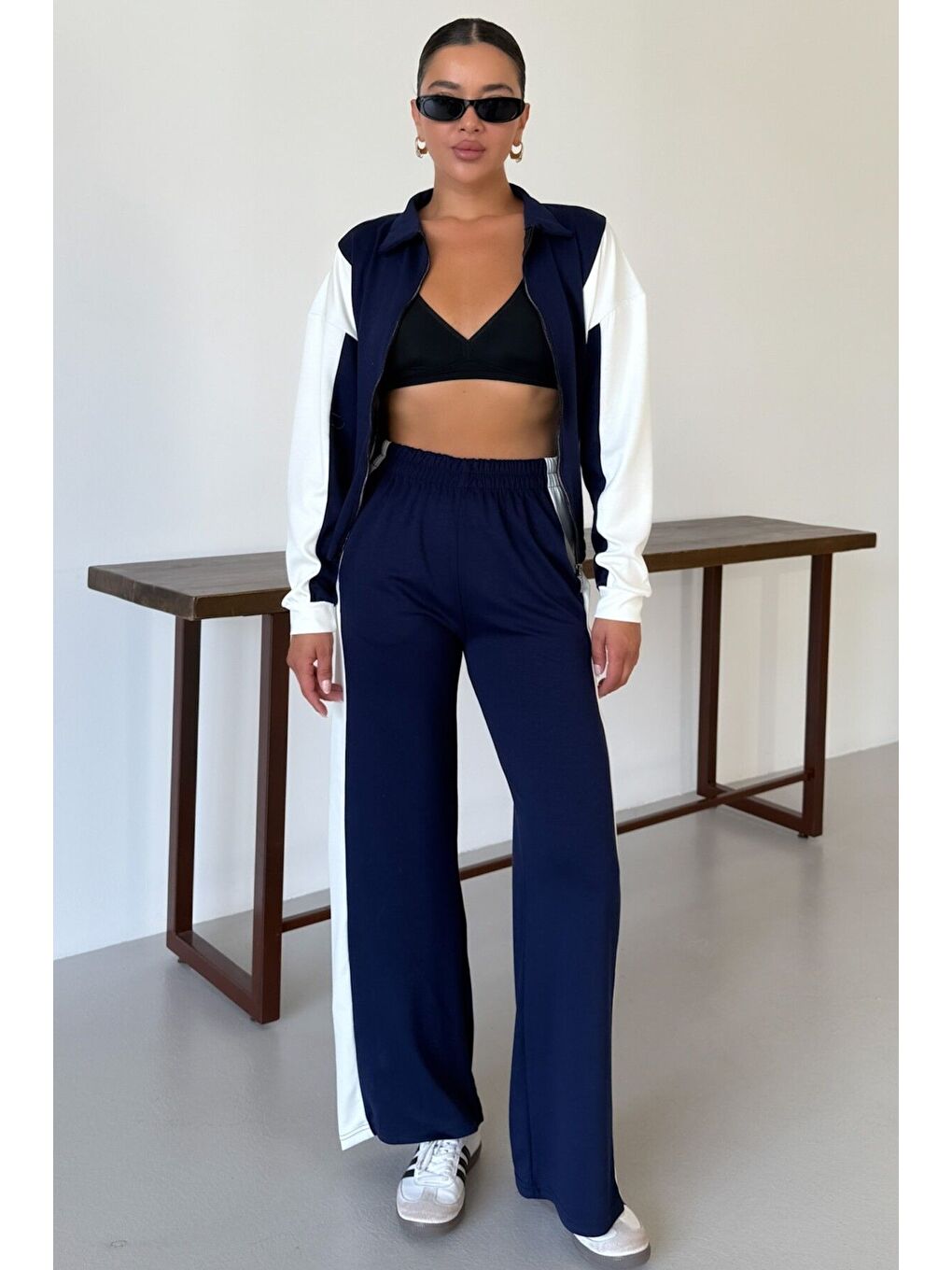 Kadın Lacivert Kalın Beyaz Yan Çizgili Modal Kumaş Hırka Alt-Üst Eşofman Takımı-2