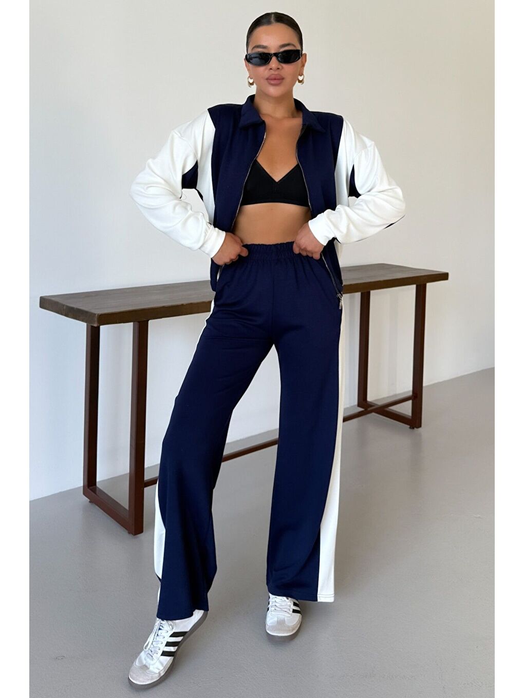Kadın Lacivert Kalın Beyaz Yan Çizgili Modal Kumaş Hırka Alt-Üst Eşofman Takımı-3