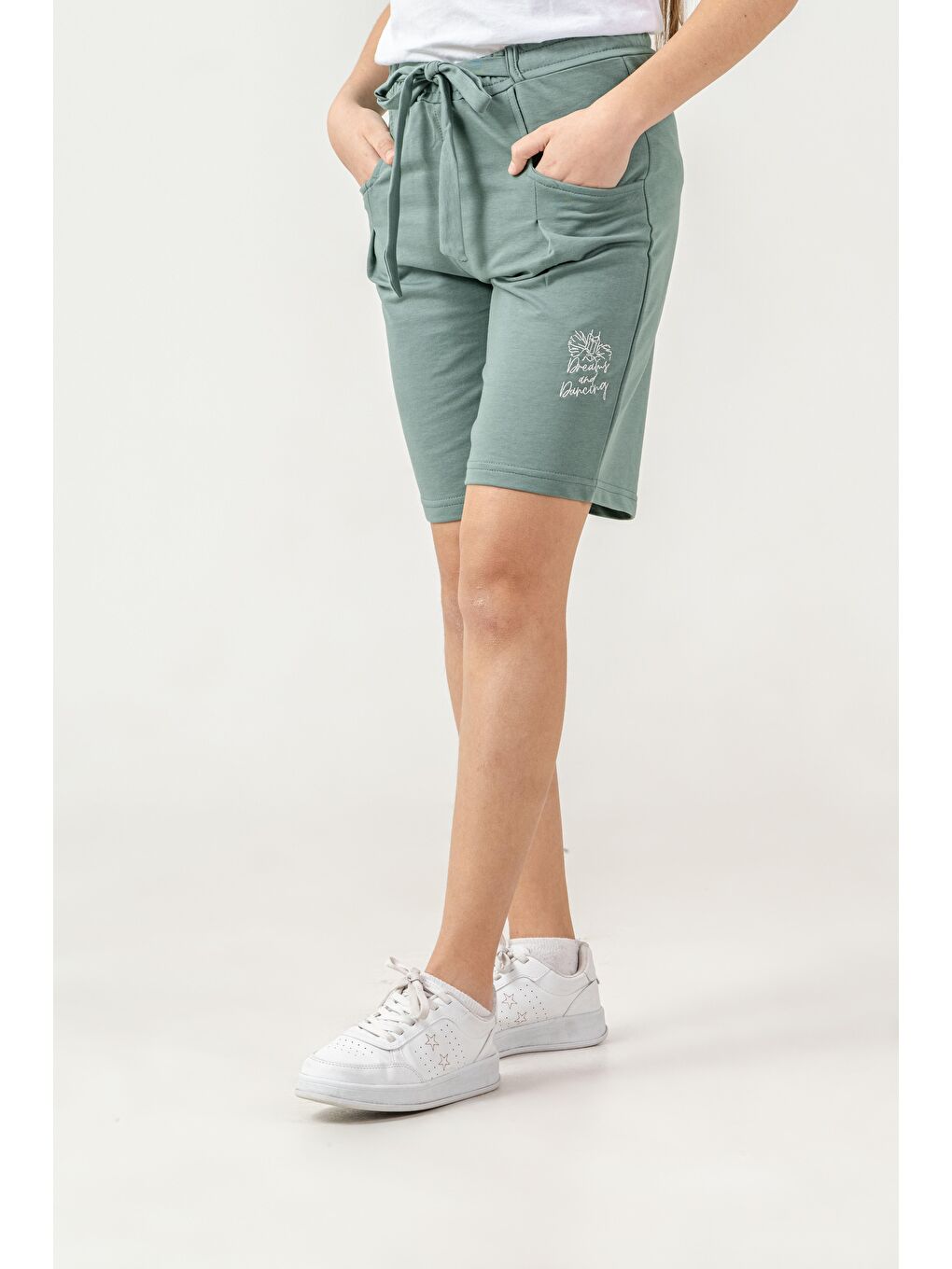 Yeşil Kemer Fiyonk Kurdeleli Dreams Nakışlı Kız Çocuk Şort-4