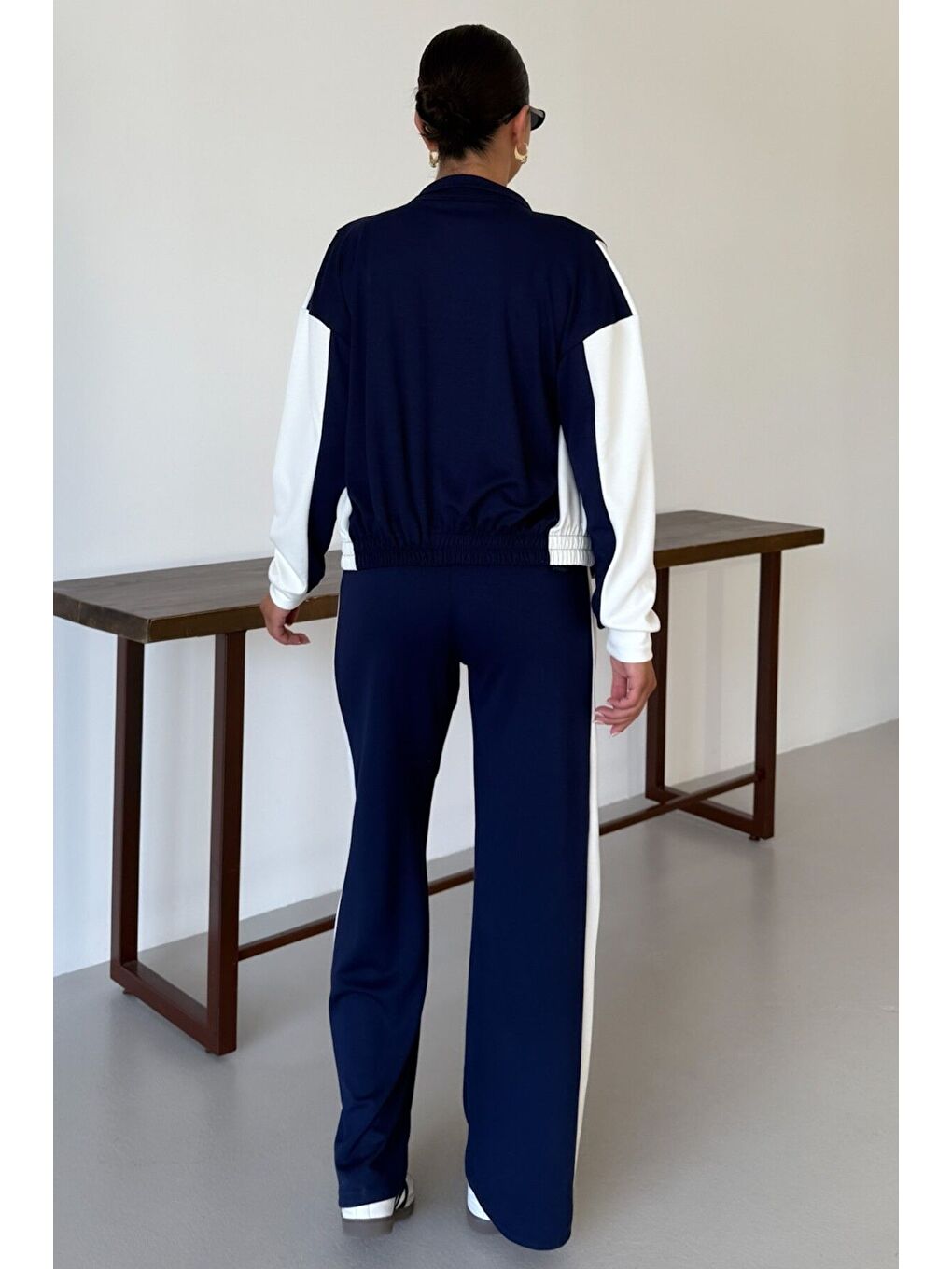 Kadın Lacivert Kalın Beyaz Yan Çizgili Modal Kumaş Hırka Alt-Üst Eşofman Takımı-5