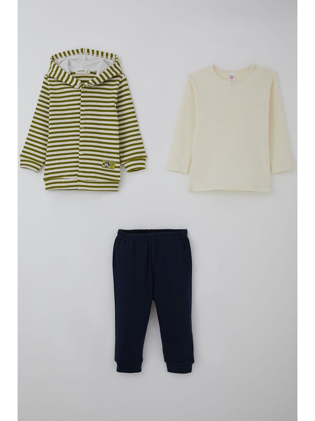 Erkek Bebek Bodyli 3 Lü Takım Sevimli Köpekçik Armalı Yeşil (4 Ay-1 Yaş)