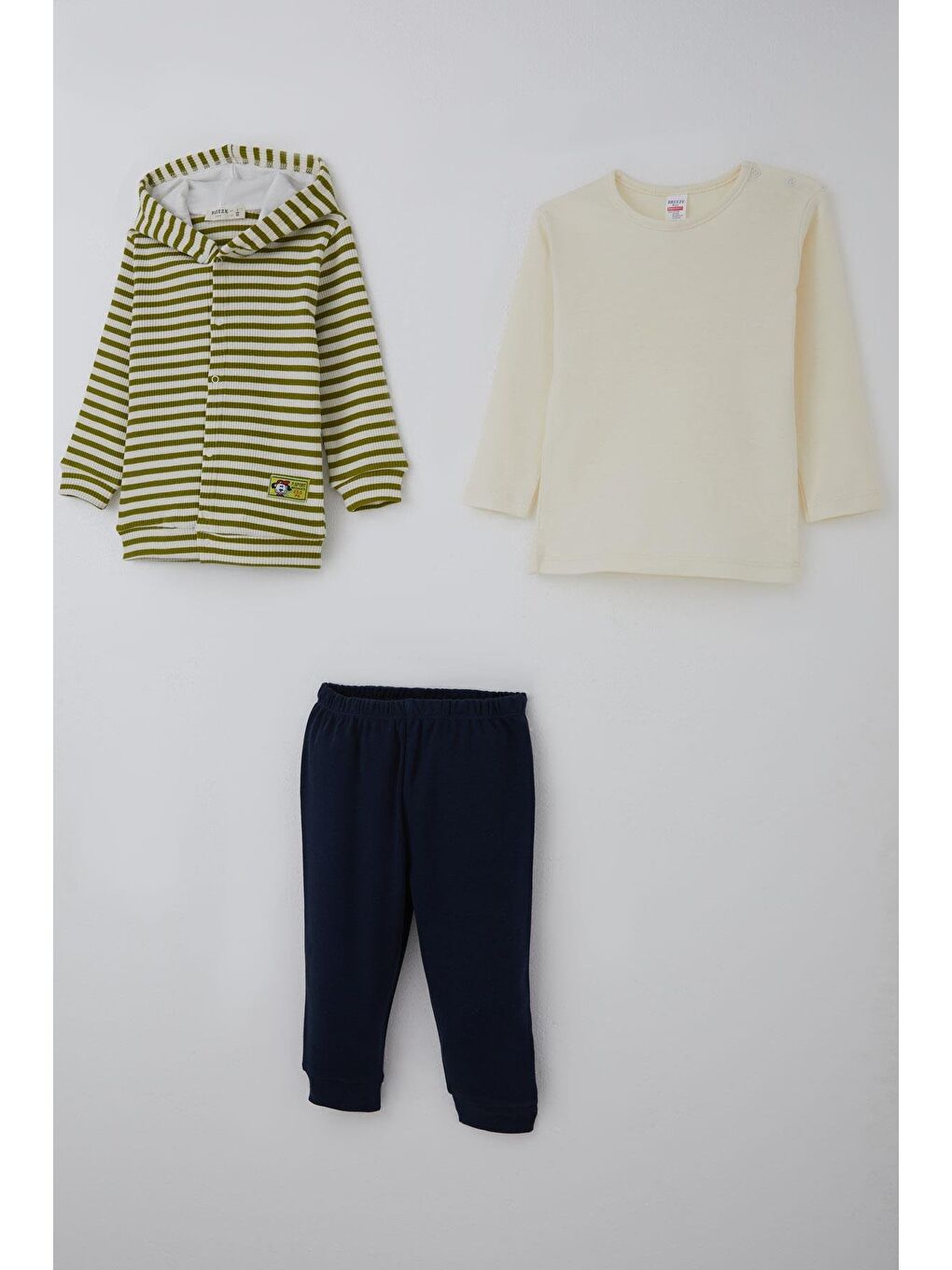 Erkek Bebek Bodyli 3 Lü Takım Sevimli Köpekçik Armalı Yeşil (4 Ay-1 Yaş)-1