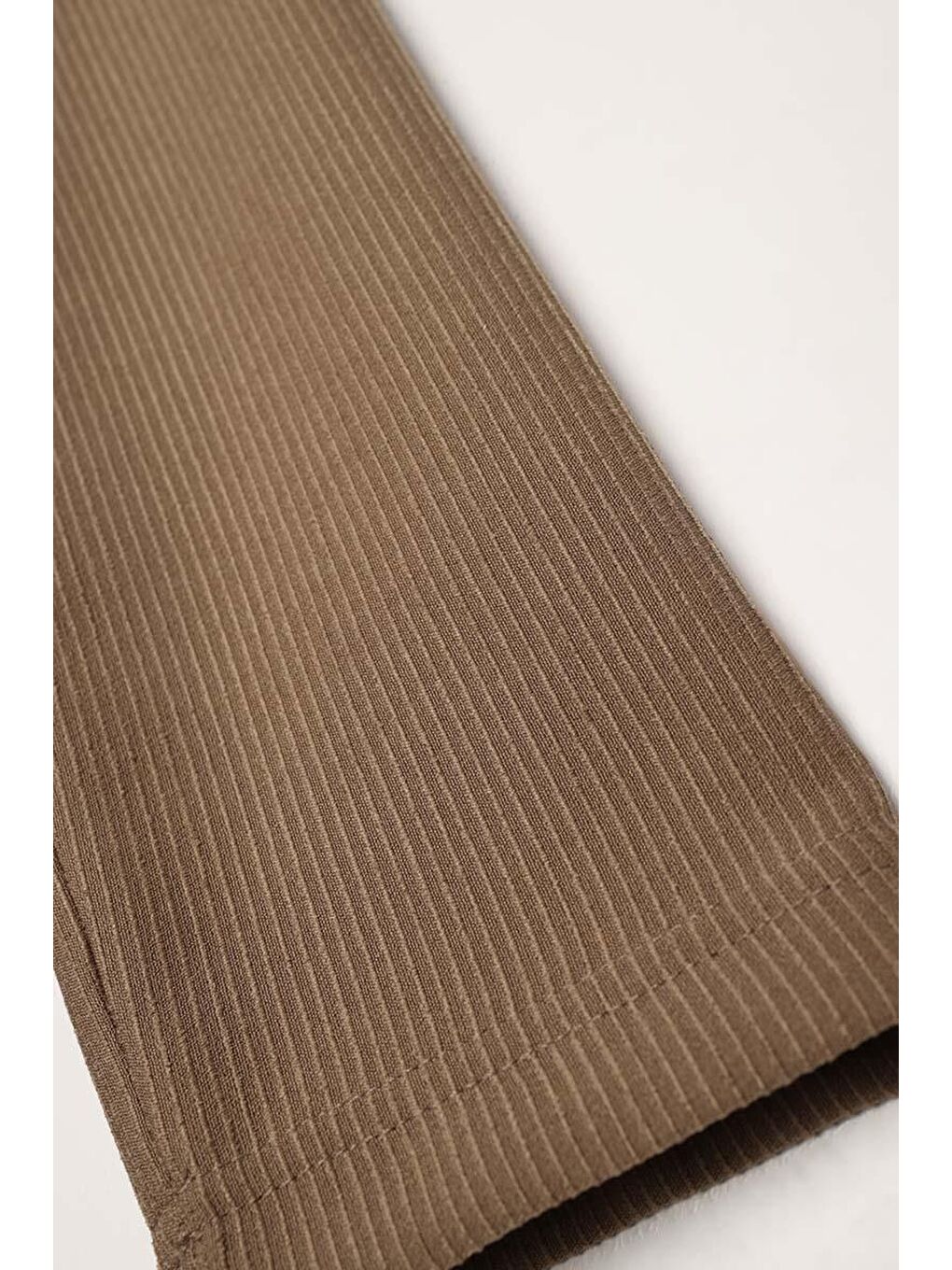 Bej Vizon-Balıkçı Yaka Pantolonlu Takım-7