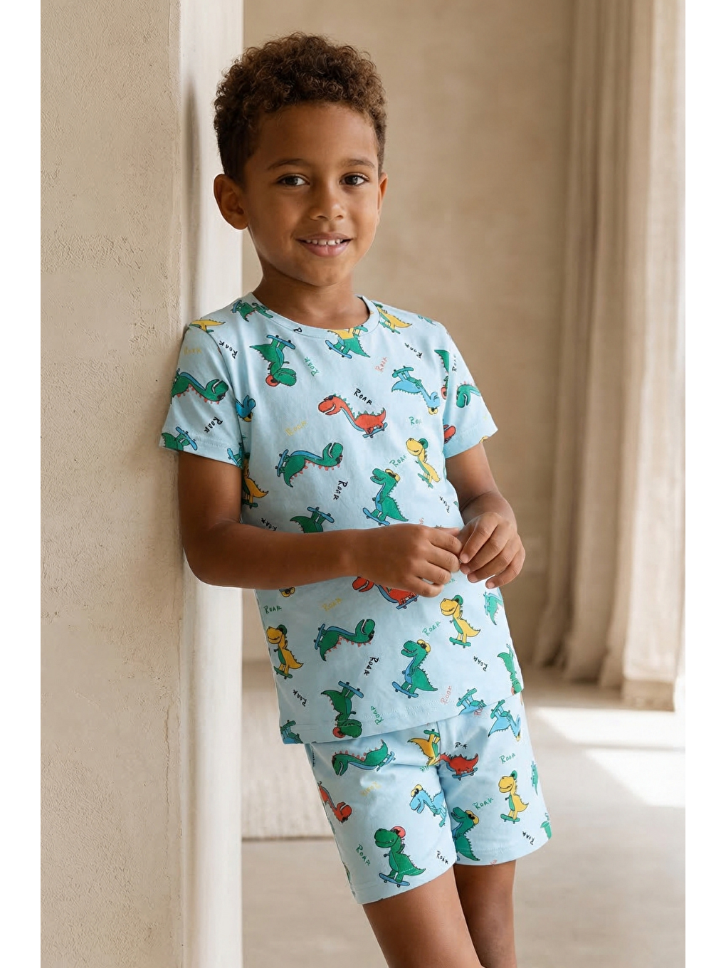 Karışık Dinozor Desenli Çocuk Şort Takım-1