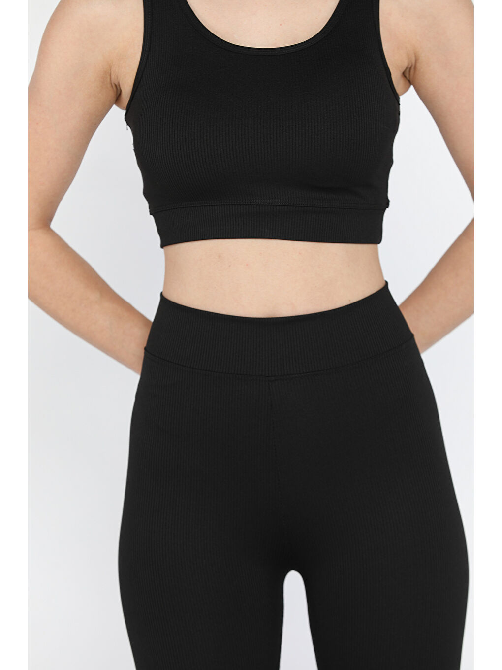 Siyah Kadın Kalın Askılı Fitilli Crop Yüksek Bel Sporcu Tayt İkili Takım-3