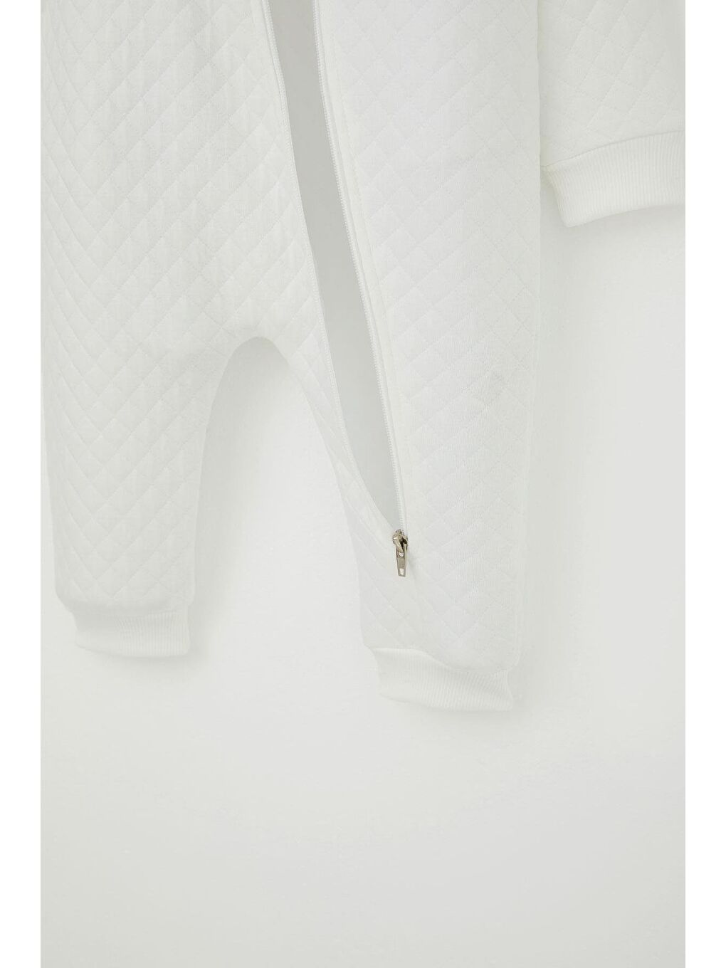 Erkek Bebek Tulum Kapitone Desenli Sevimli Kuzucuk Baskılı Kapüşonlu Ekru (4 Ay-1.5 Yaş)-4