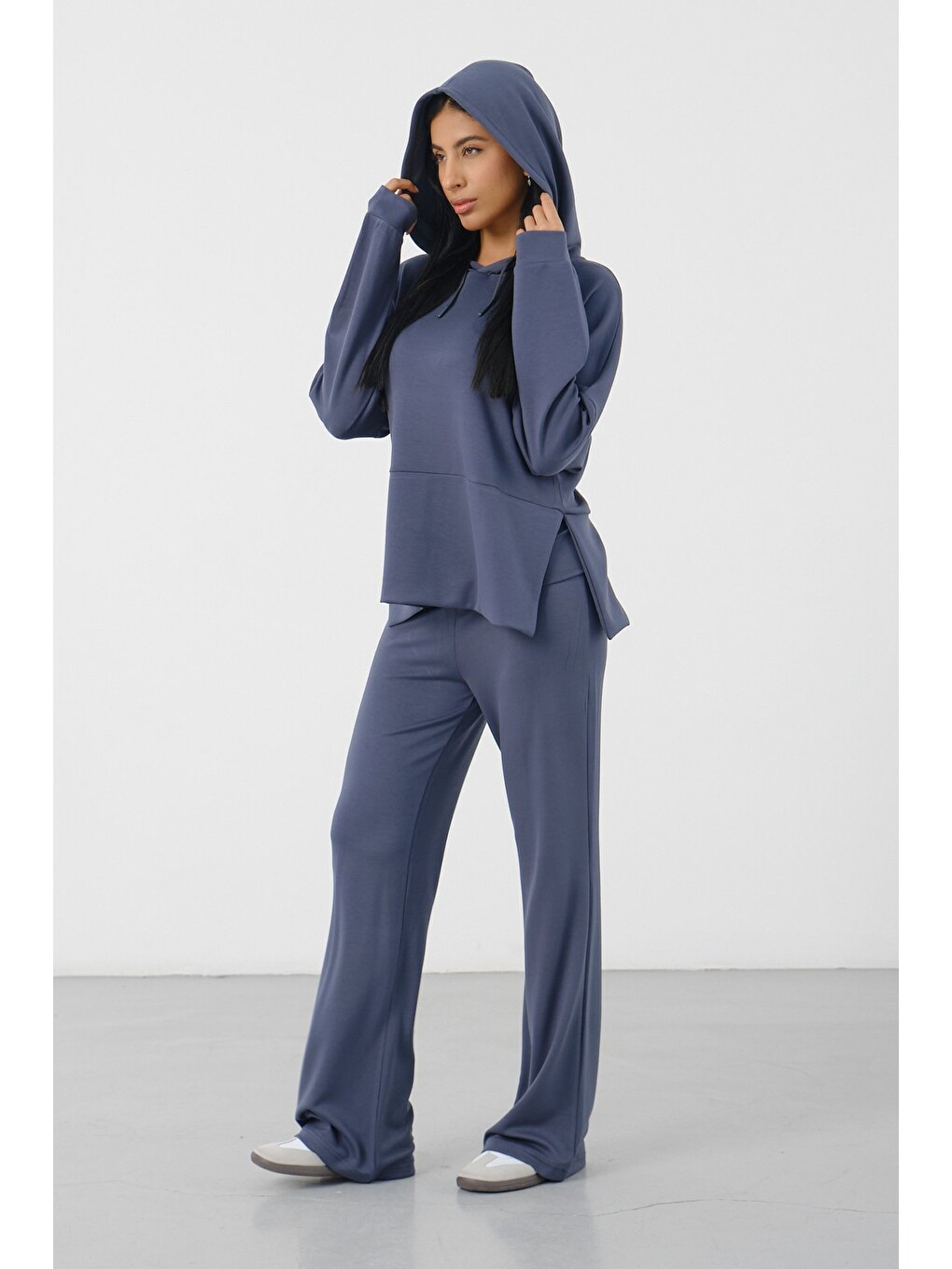 Gri Füme Kadın Kapüşonlu Salaş Takım Oversize Sweat ve Geniş Paça Alt-5