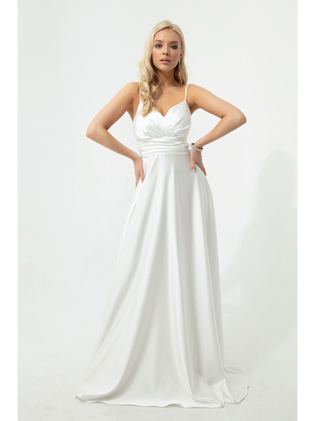 Kadın Ekru İp Askılı Bel Kemerli Saten Uzun Abiye & Mezuniyet Elbisesi-3