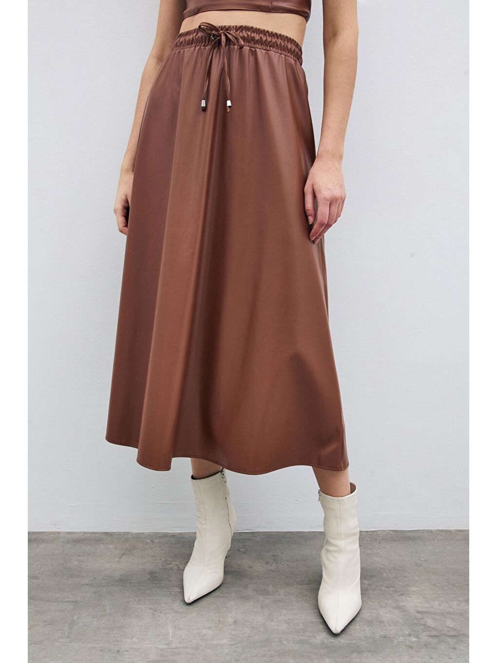 Kahverengi Bel Lastikli Deri Etek - Kahve-6