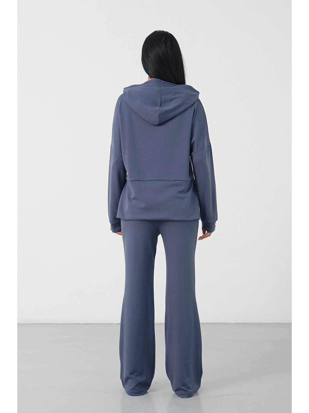 Gri Füme Kadın Kapüşonlu Salaş Takım Oversize Sweat ve Geniş Paça Alt-6