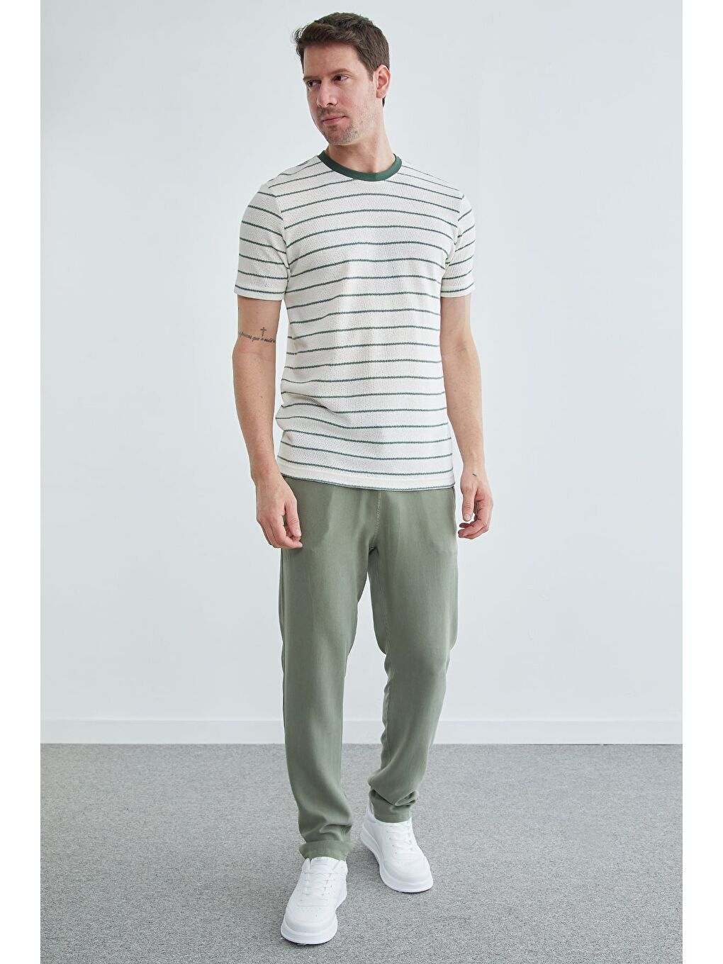 Haki Beli Lastikli Cepli Lyocell Pantolon-2