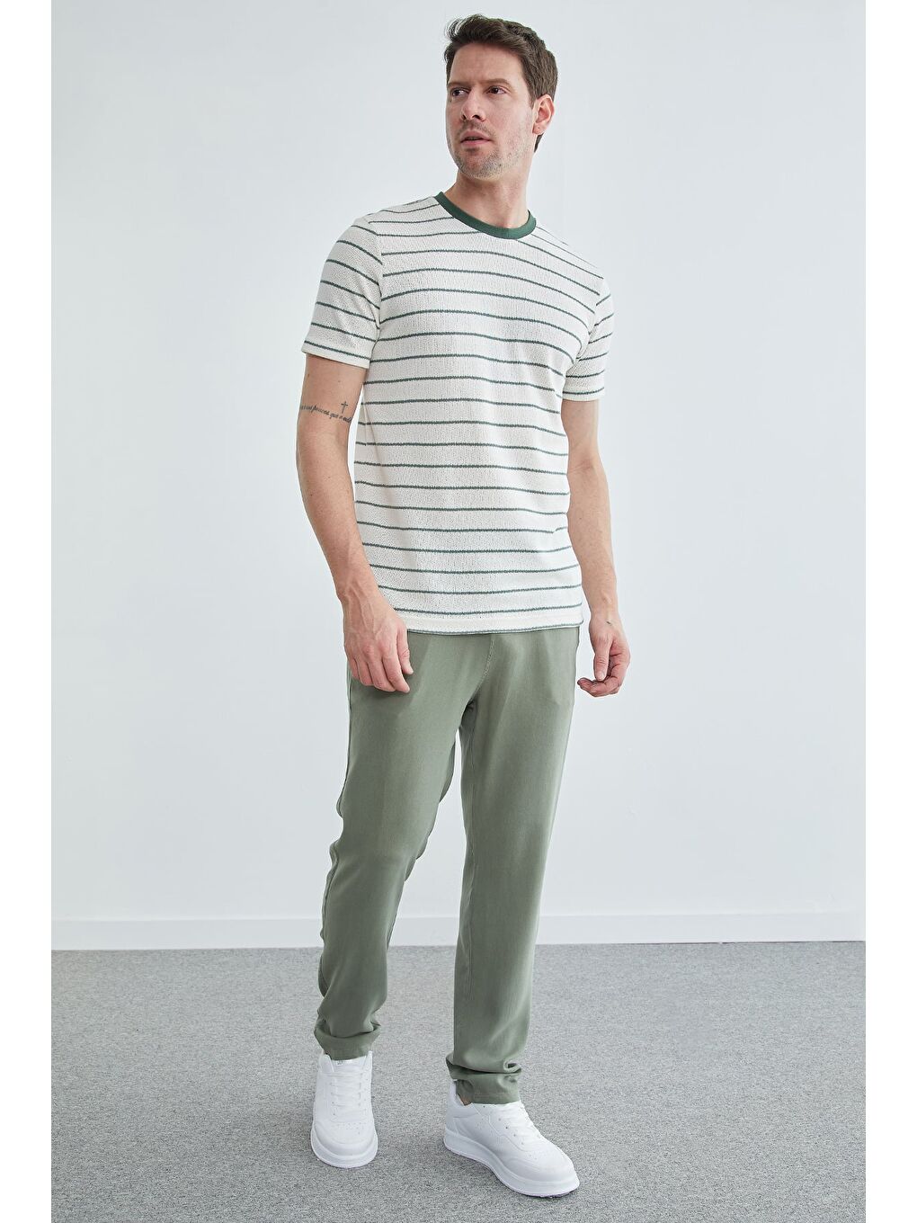 Haki Beli Lastikli Cepli Lyocell Pantolon-4