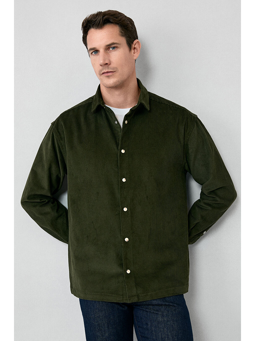 Haki Uzun Kol Oversize Ekstra Rahat Kesim Pamuk Spor Kadife Gömlek