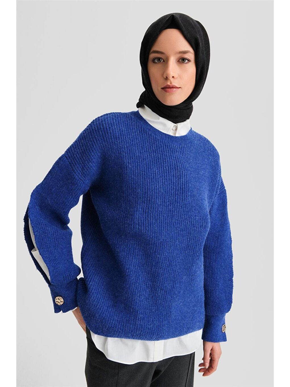 Yeşil Kolu Yırtmaç Detaylı Kazak 24Kd4201 Kobalt-3