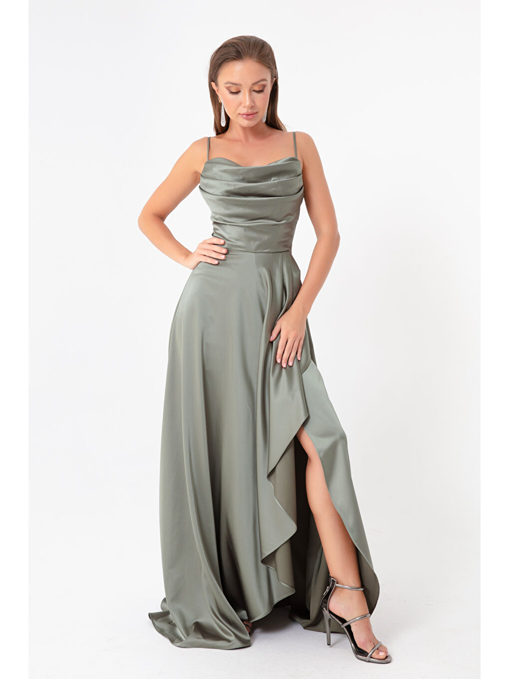 Kadın Haki Volanlı Yırtmaçlı Saten Abiye & Mezuniyet Elbisesi-1