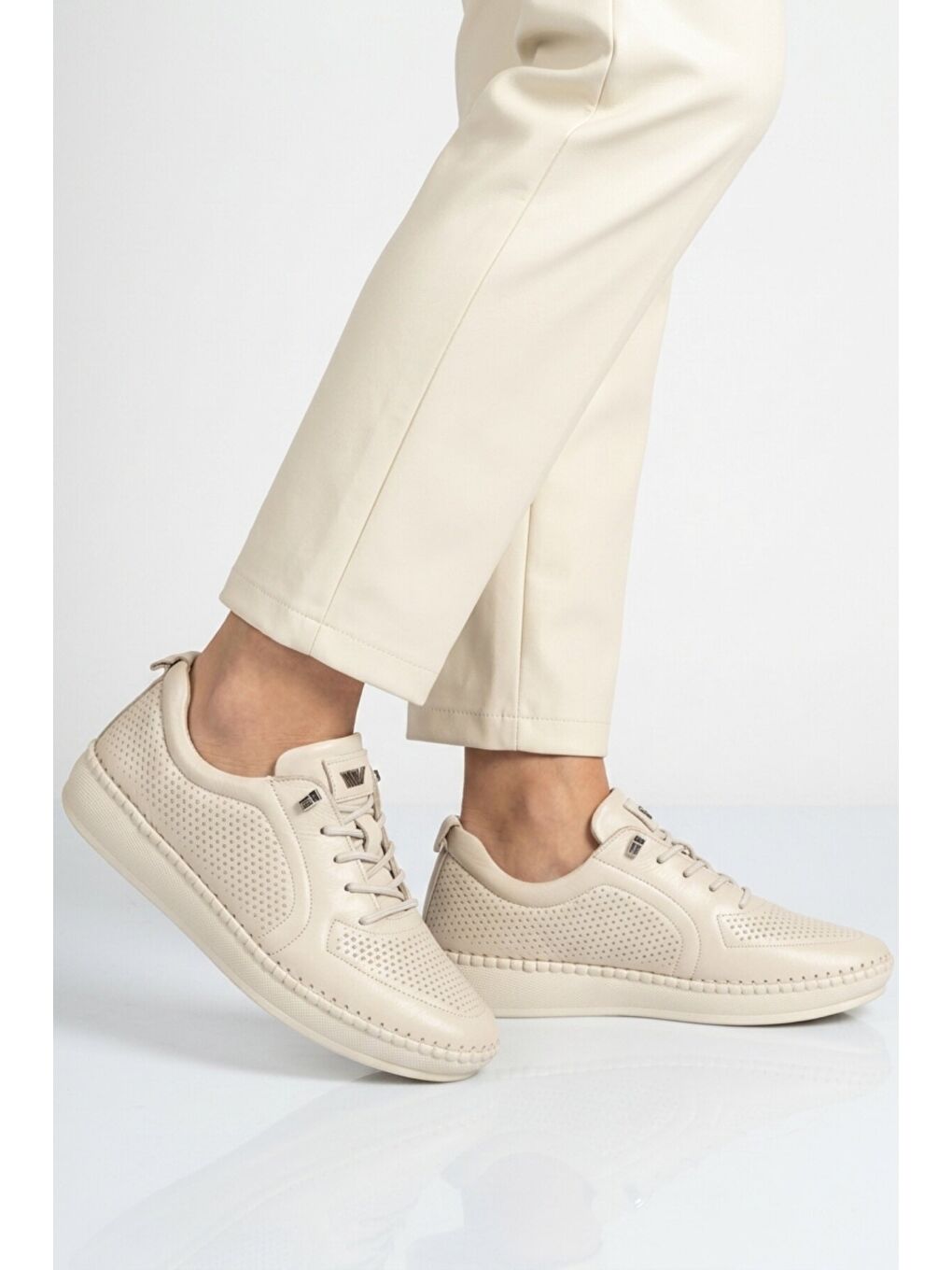Ekru Hakiki Deri Anatomik Kadın Casual Ayakkabı Z094 Z-1
