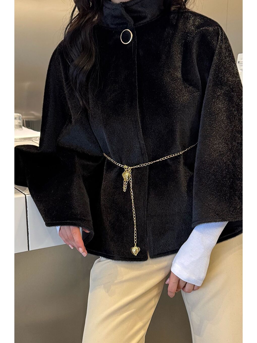 Siyah Kadın Su Fırçalı Kaşe Panço-2