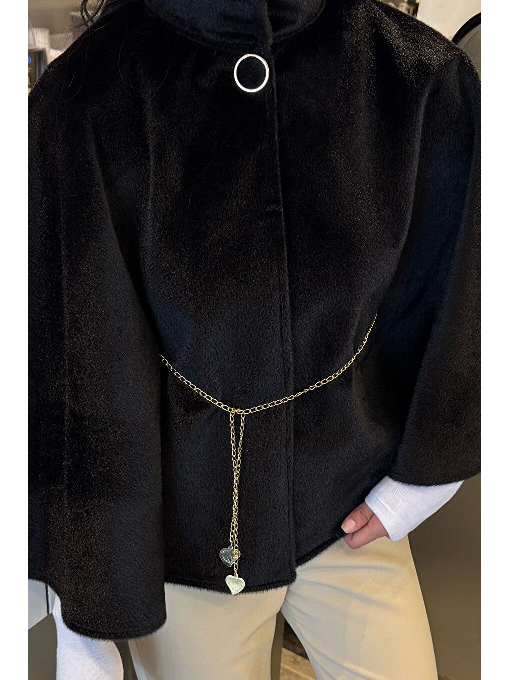 Siyah Kadın Su Fırçalı Kaşe Panço-3