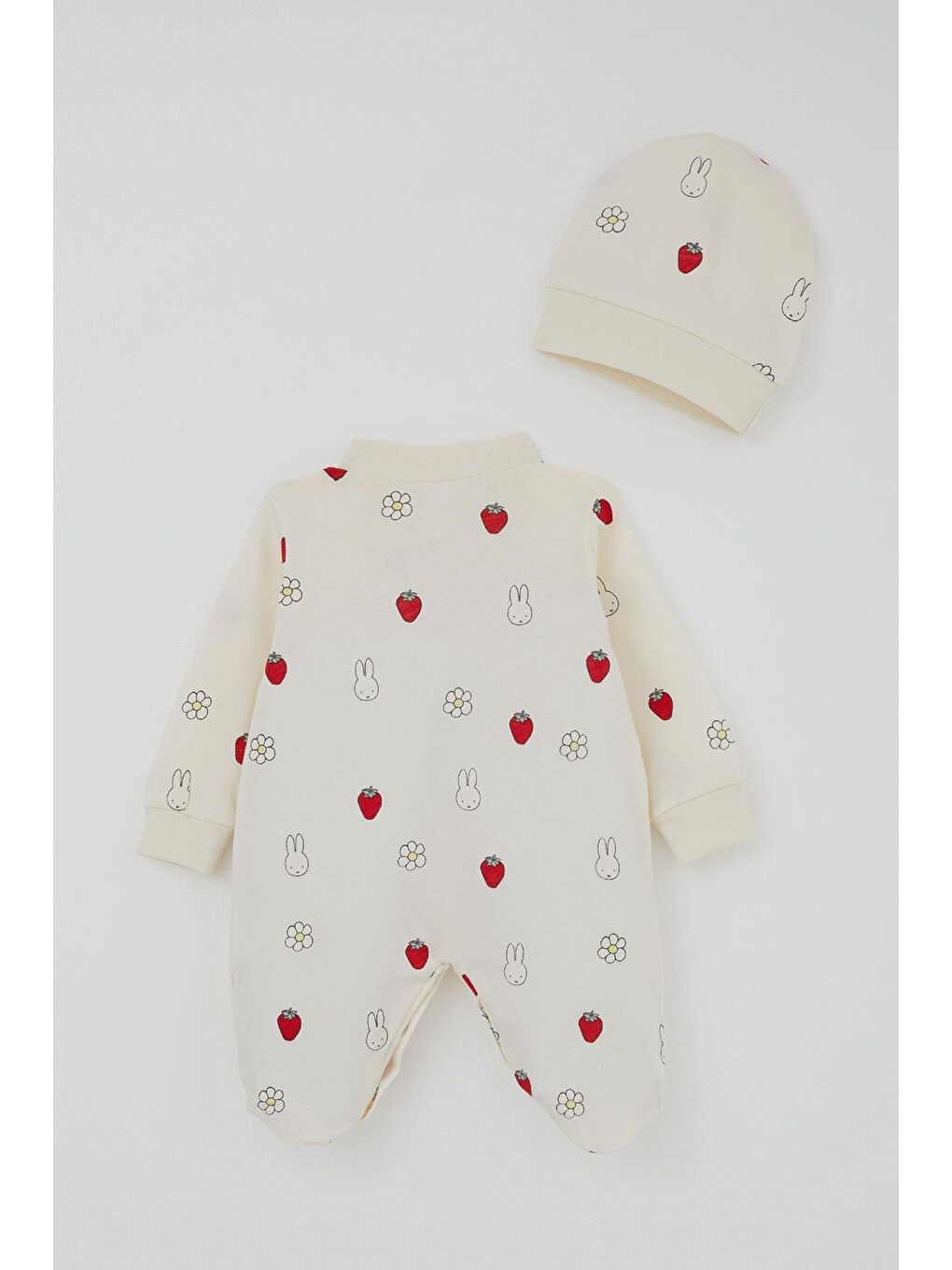 Kız Bebek Patikli Tulum Sevimli Tavşancık & Çilek Desenli Ekru (0-6 Ay)-1