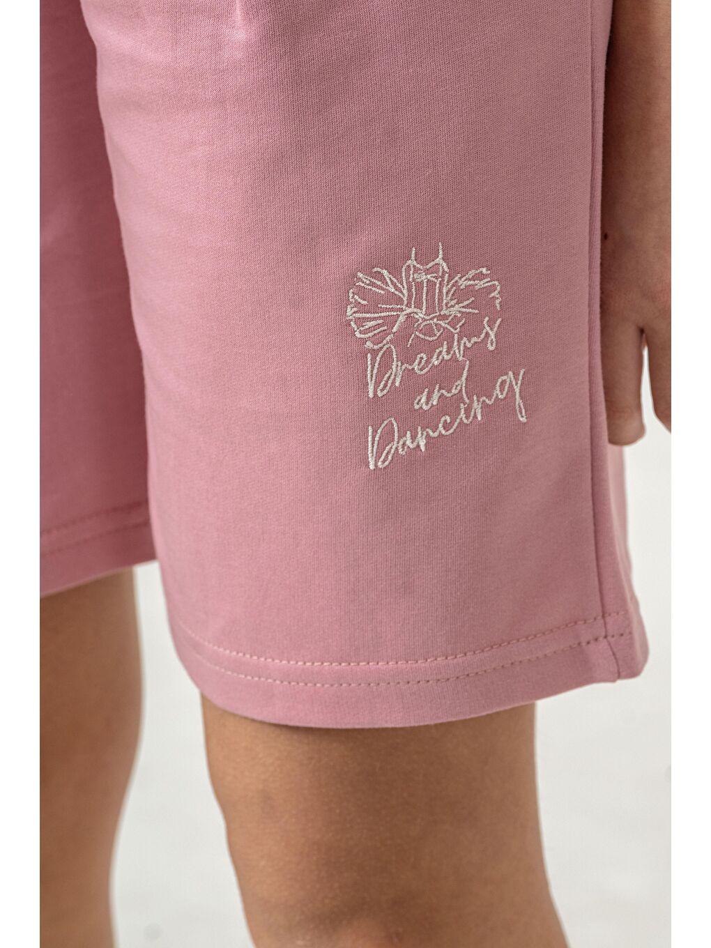 Pembe Kemer Fiyonk Kurdeleli Dreams Nakışlı Kız Çocuk Şort-4