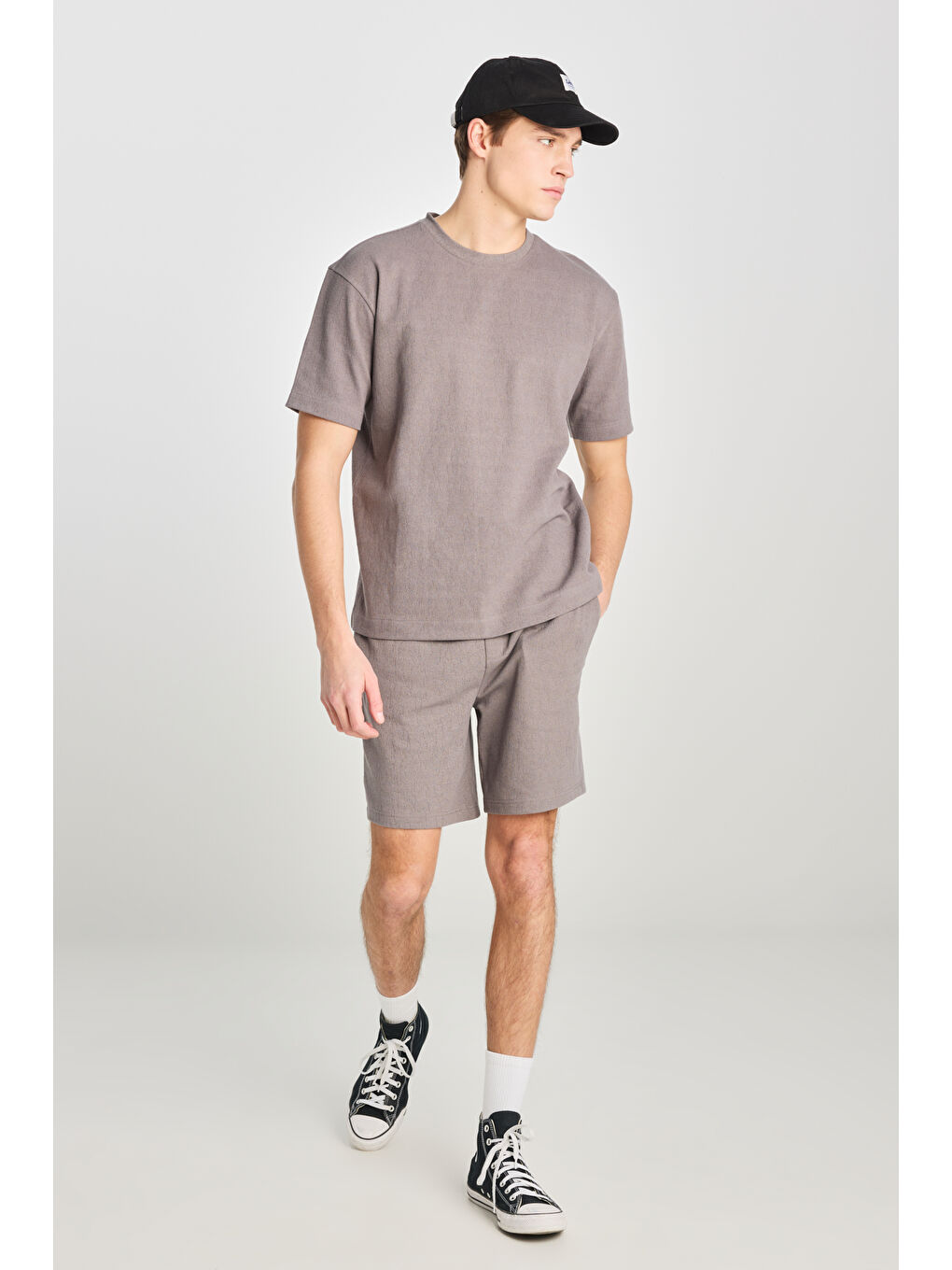 Relaxed Fit Geniş Kesim Normal Bel Pamuklu Gri Sweatşort