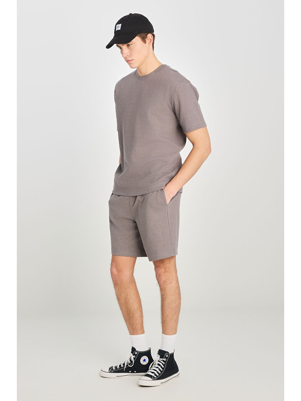 Relaxed Fit Geniş Kesim Bisiklet Yaka Gri Pamuklu Tişört-2