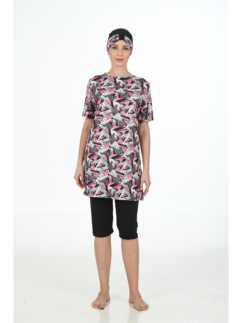 Siyah Yarım Kapalı Elastanlı Tesettür Mayo 3366-3