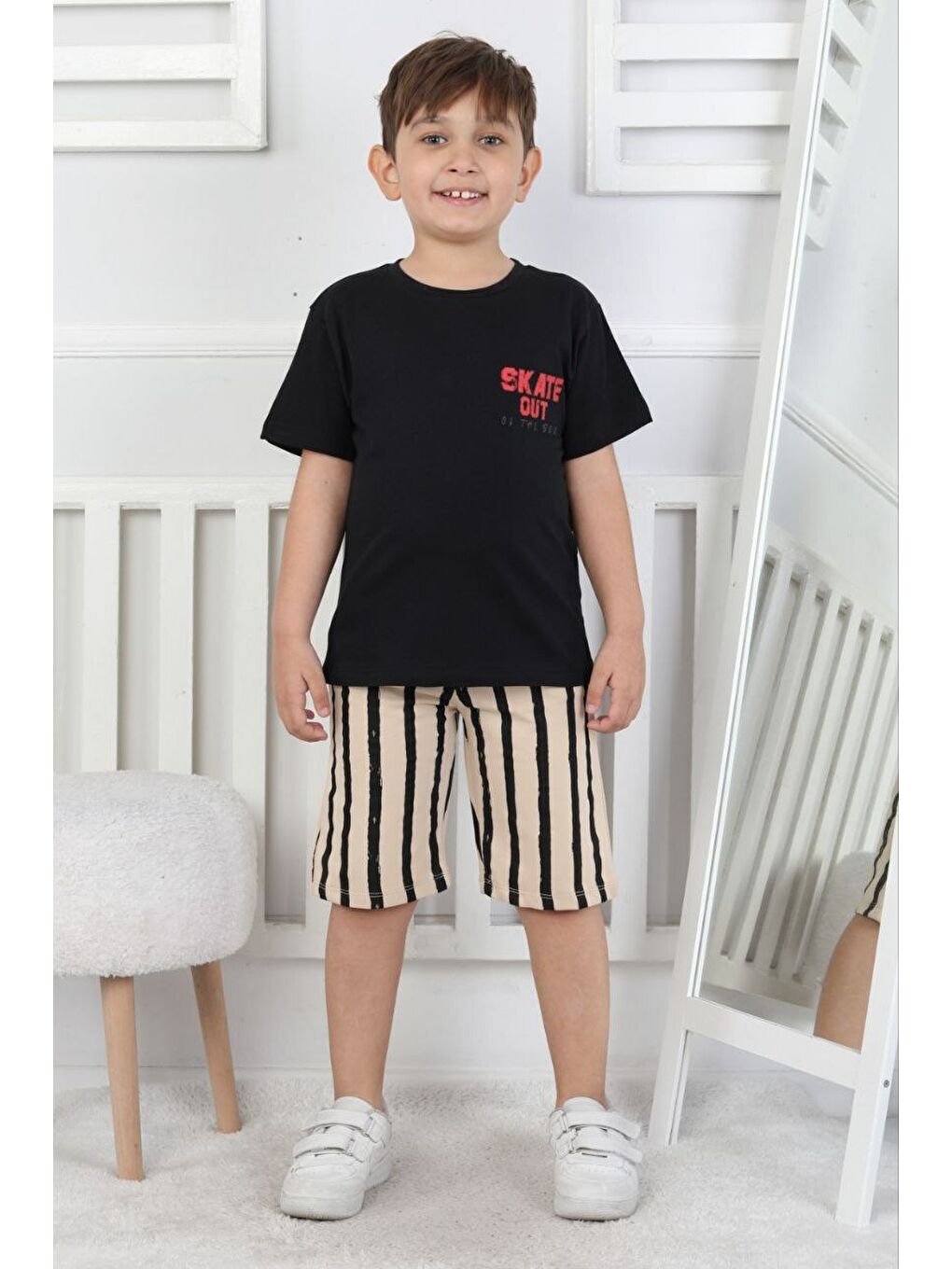 Siyah Skate Out Baskılı Erkek Çocuk Şort Takımı