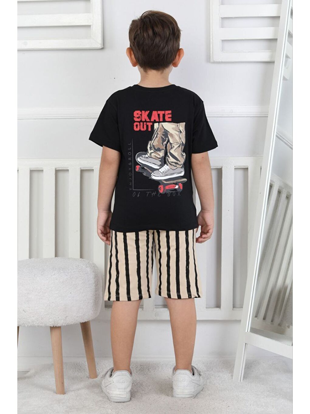 Siyah Skate Out Baskılı Erkek Çocuk Şort Takımı-1