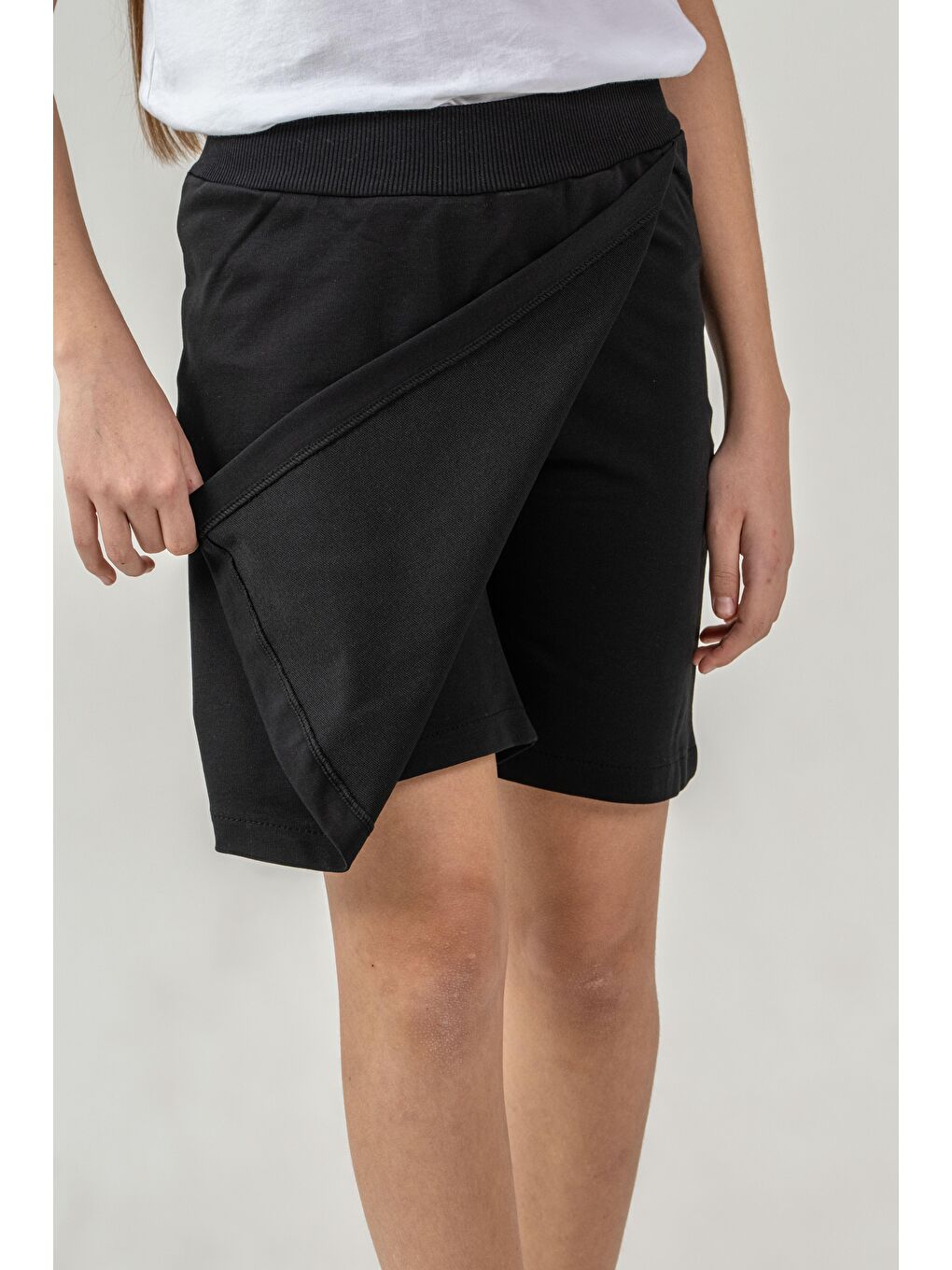 Siyah Kız Çocuk Şort Etek-1