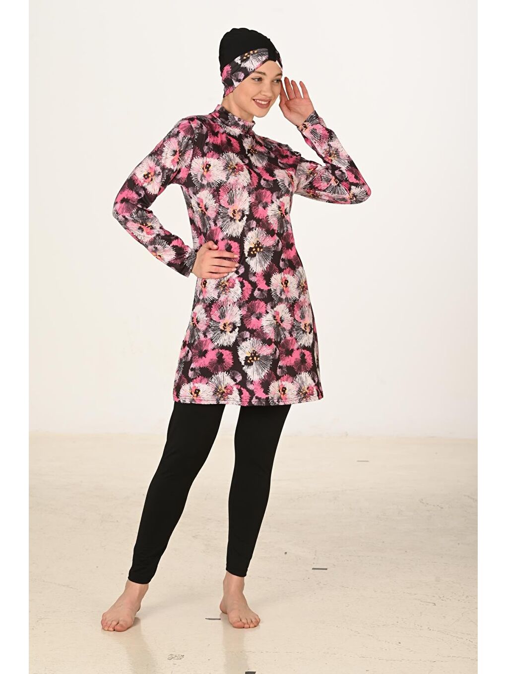 Siyah Tam Kapalı Elastanlı Tesettür Mayo 3421-3