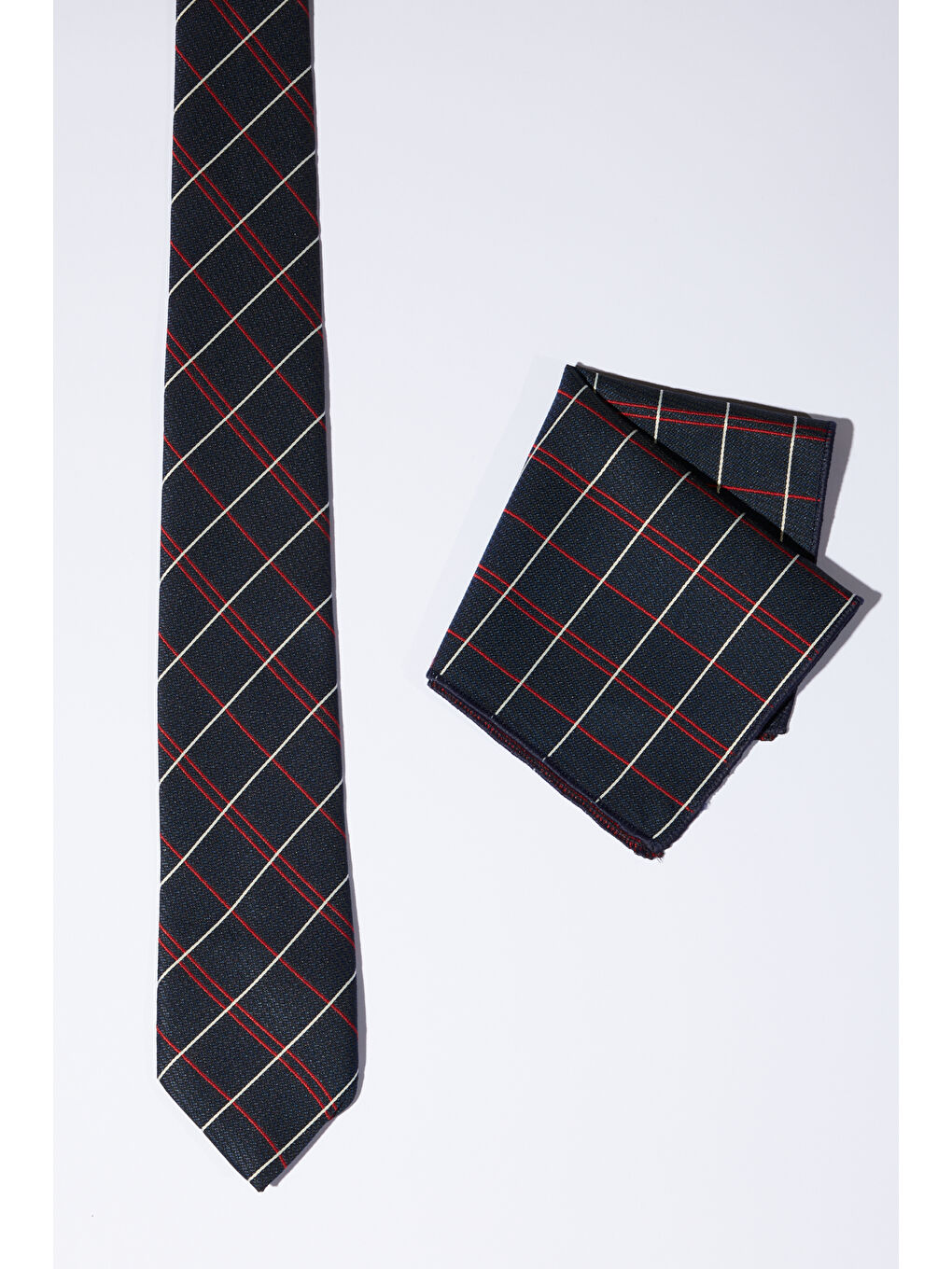 Erkek Lacivert-Kırmızı Desenli Kravat-Mendil Set