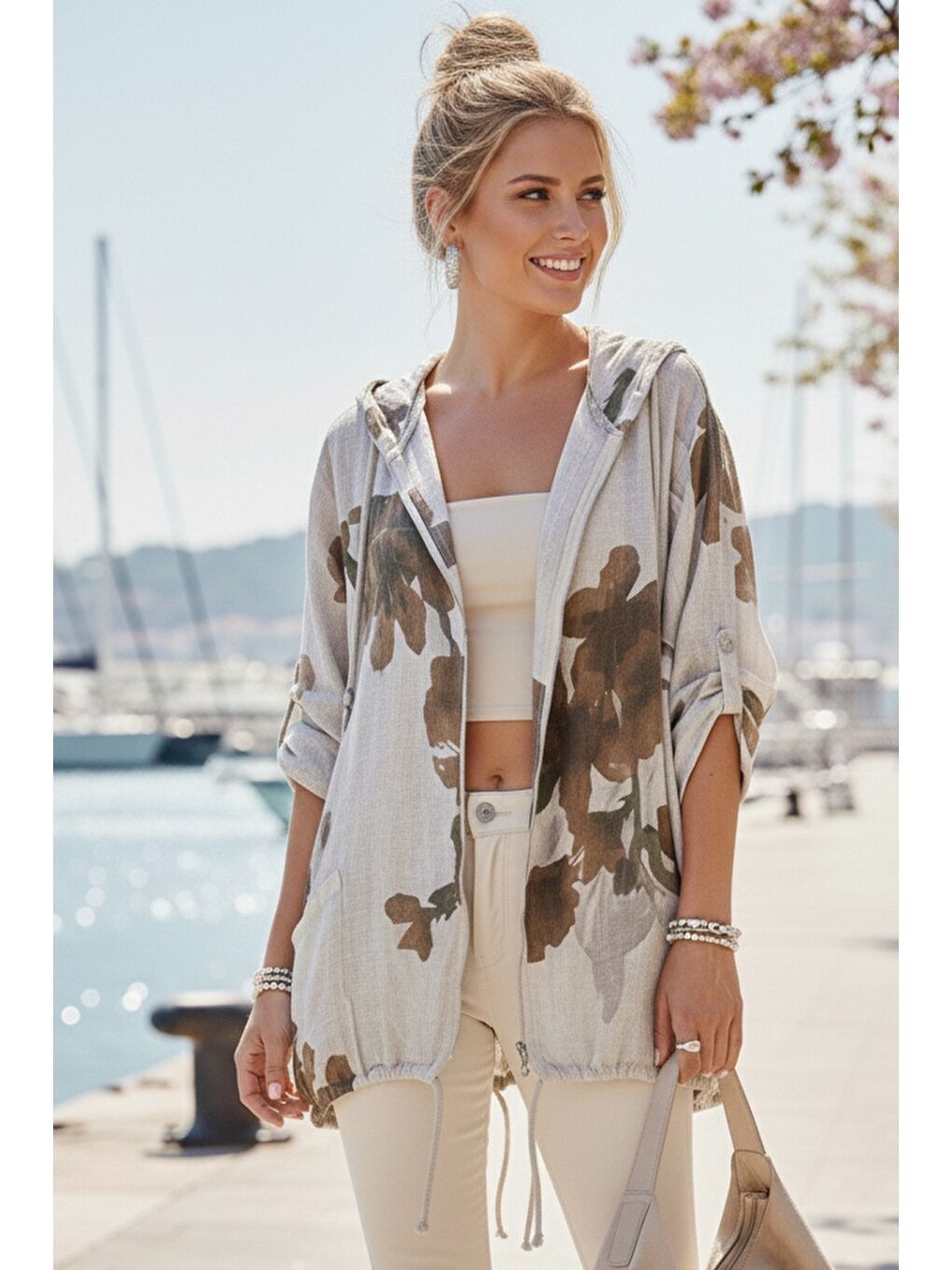 İtalyan Bej Düğmeli Uzun Kollu Cepli Kapüşonlu Fermuarlı Baskılı Regular Boy Dokuma Ceket 68 65-2