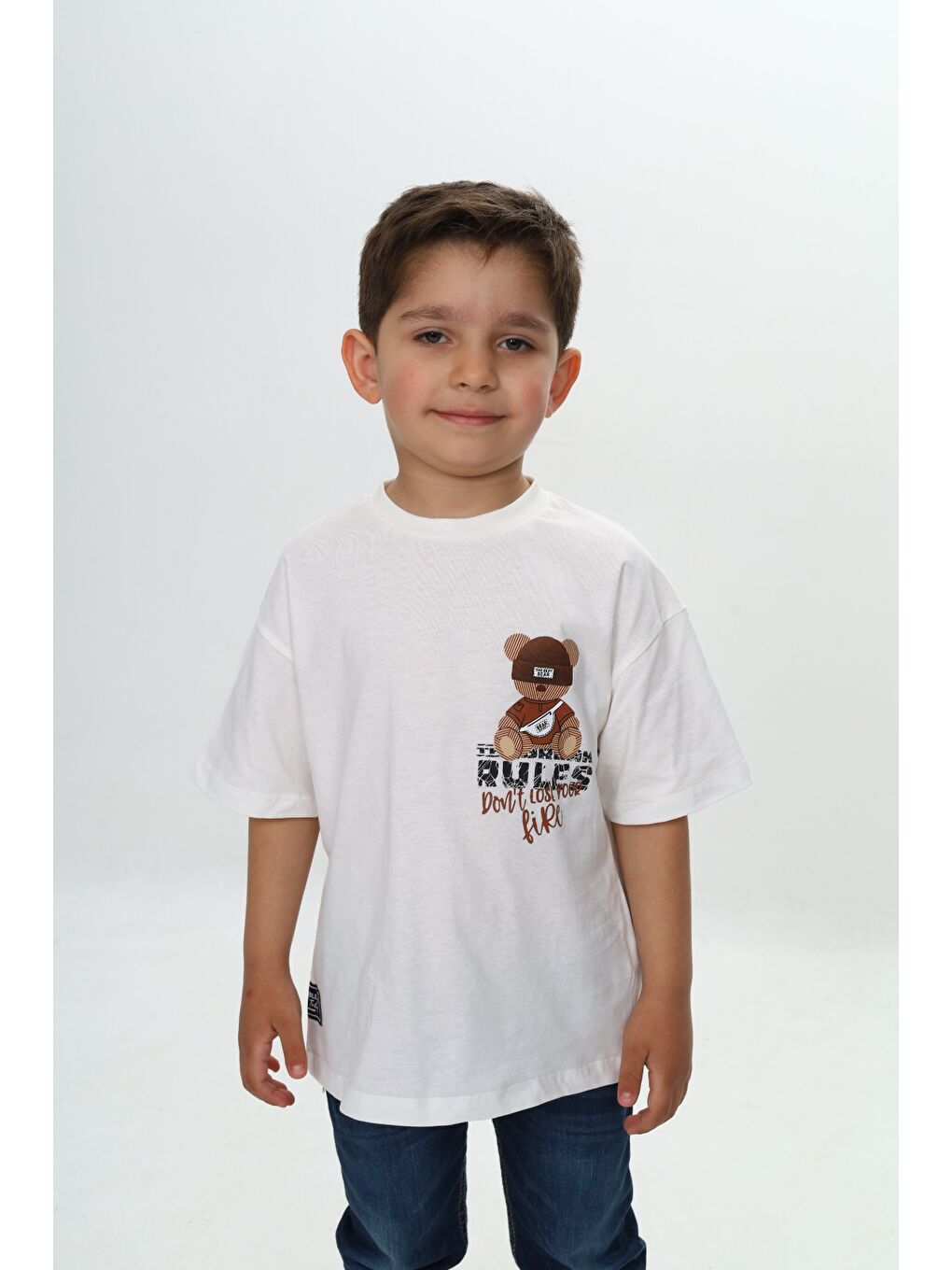 Ekru Erkek Çocuk Rules Şapkalı Ayı Baskılı Tişört