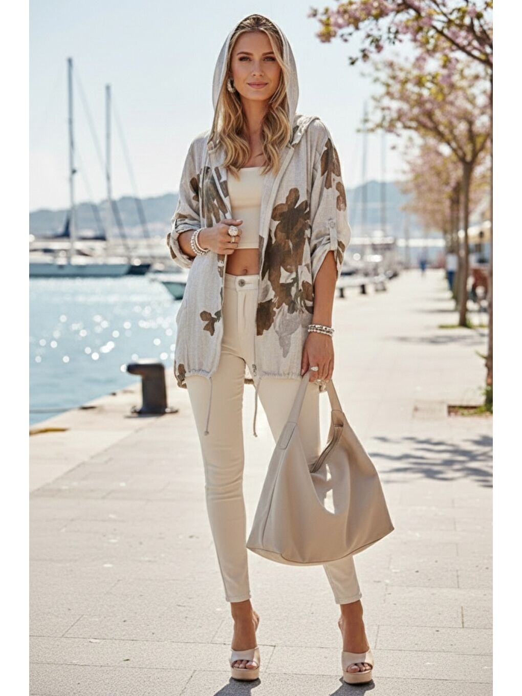 İtalyan Bej Düğmeli Uzun Kollu Cepli Kapüşonlu Fermuarlı Baskılı Regular Boy Dokuma Ceket 68 65-4