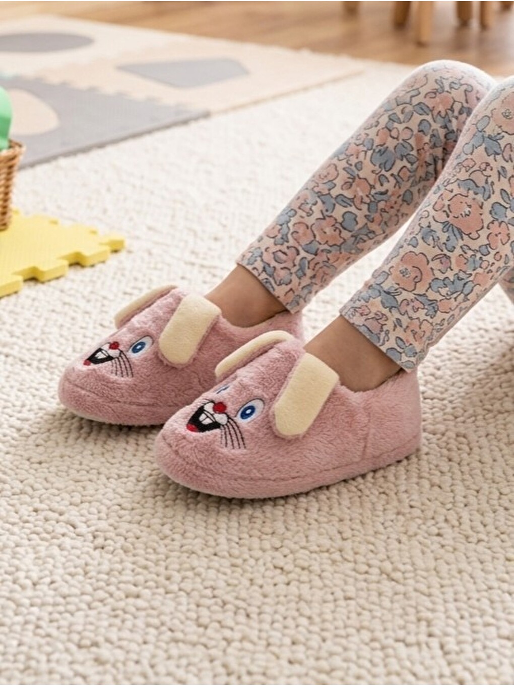 Pembe Tavşanlı Çocuk Panduf Pelüş Okul Kreş Ev Ayakkabısı-1
