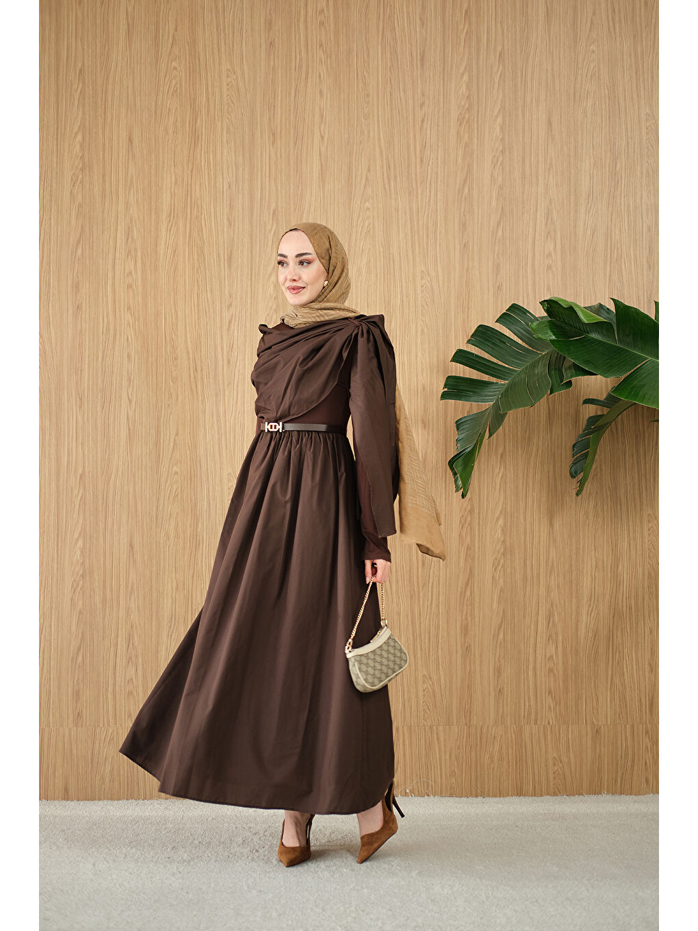 Kadın Şal Detaylı Kemerli Poplin Elbise Kahverengi-2