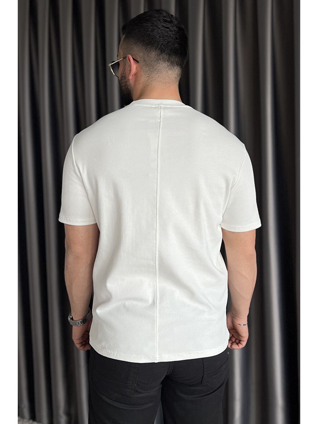 Beyaz Erkek Bisiklet Yaka Tişört-2