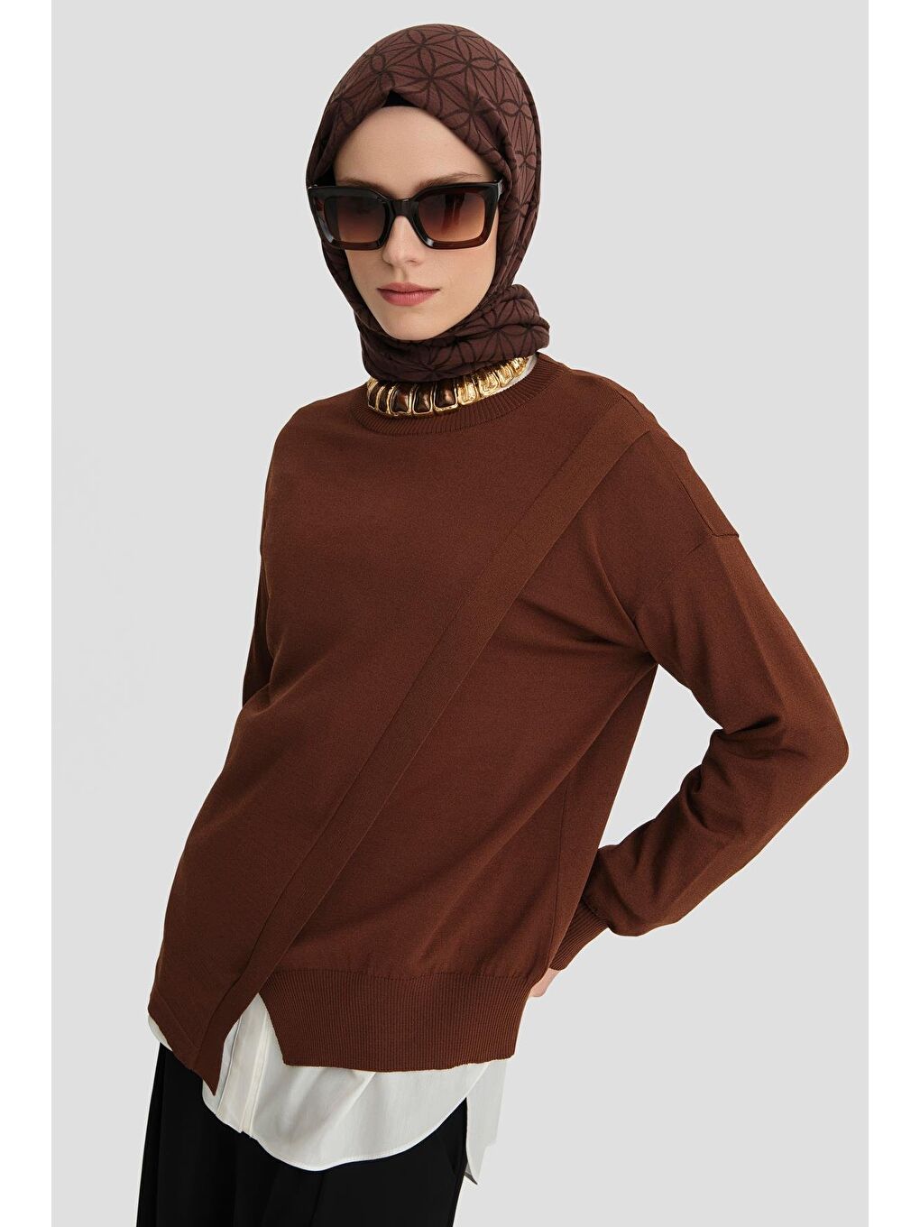 Kahverengi Aller Detaylı Triko Kazak 24Kd2005 Kızıl Kahve-3