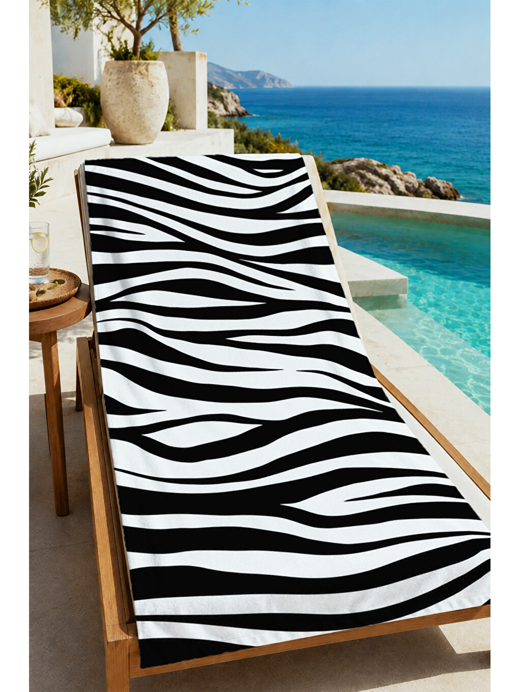 Pop Art Siyah Beyaz Zebra Desenli 70x150 Plaj Havlusu - Dijital Baskılı Solmaz Banyo Havlusu
