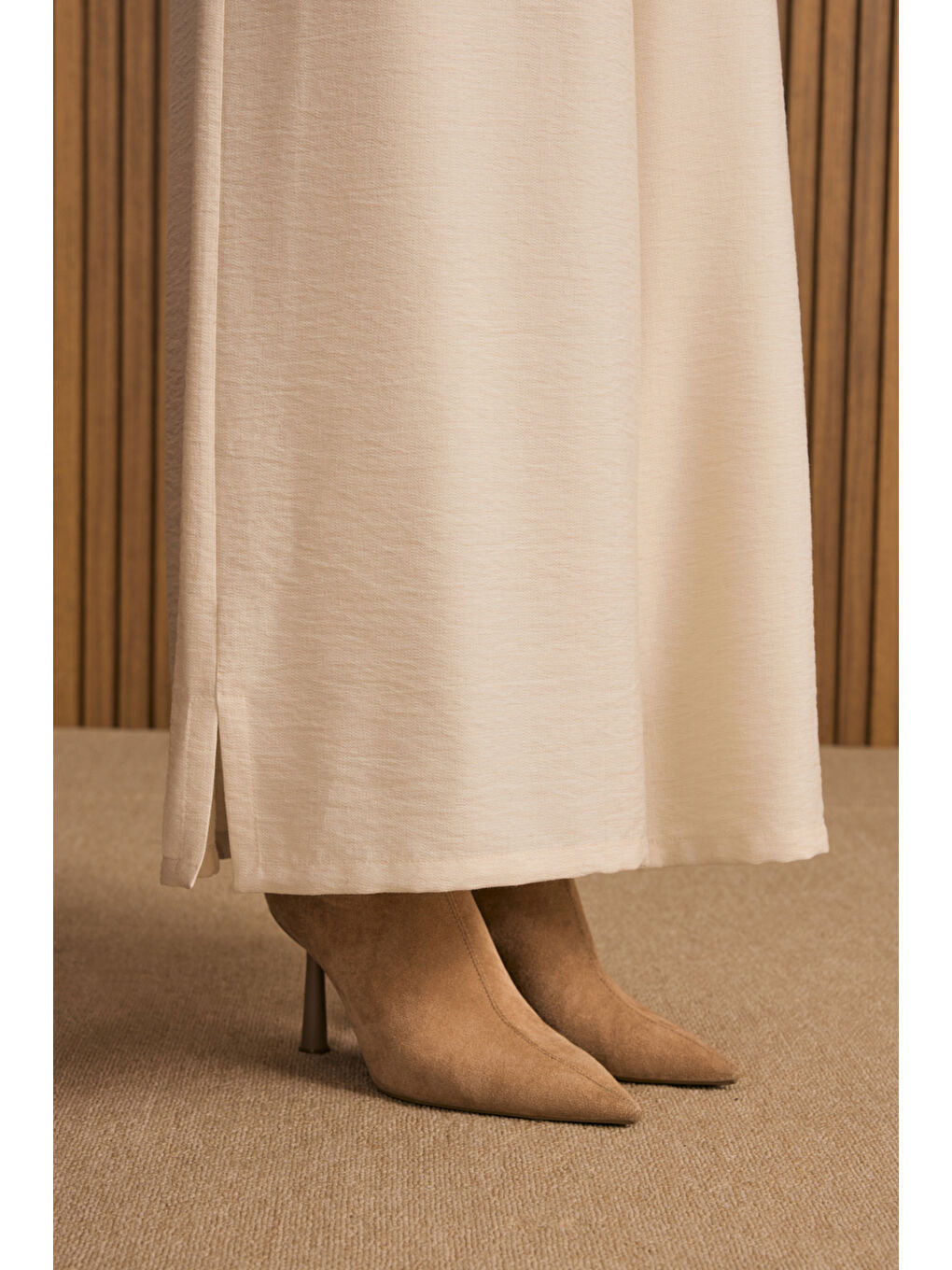 Bej Taş Beli Lastikli Viscon Pantolon Etek-4