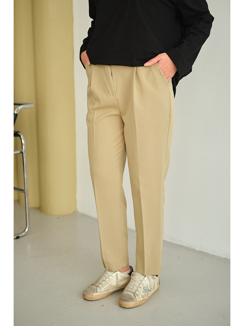 Kadın Pileli Düz Paça Pantolon Yeşil-1